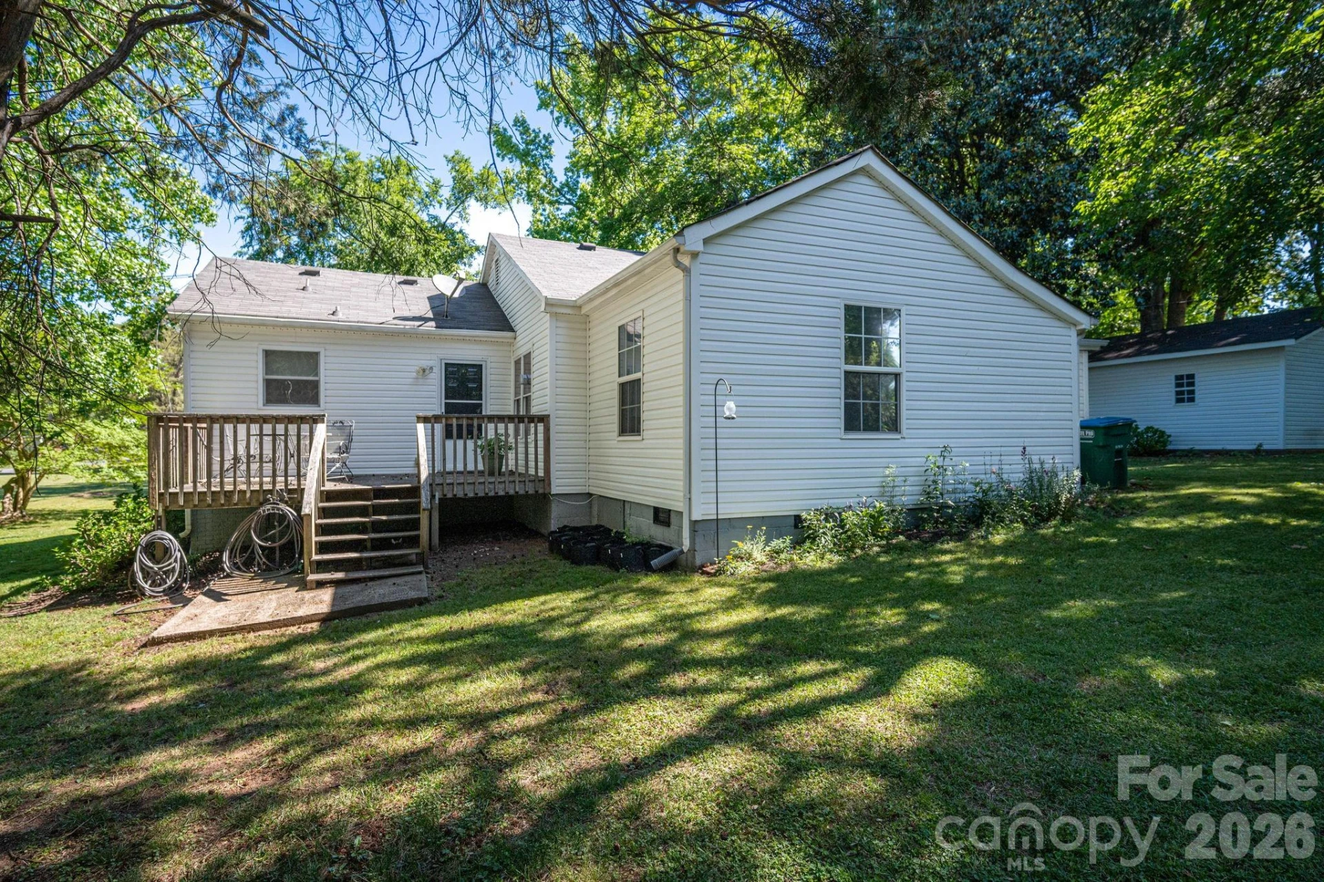 501 6th Street - Photo 17