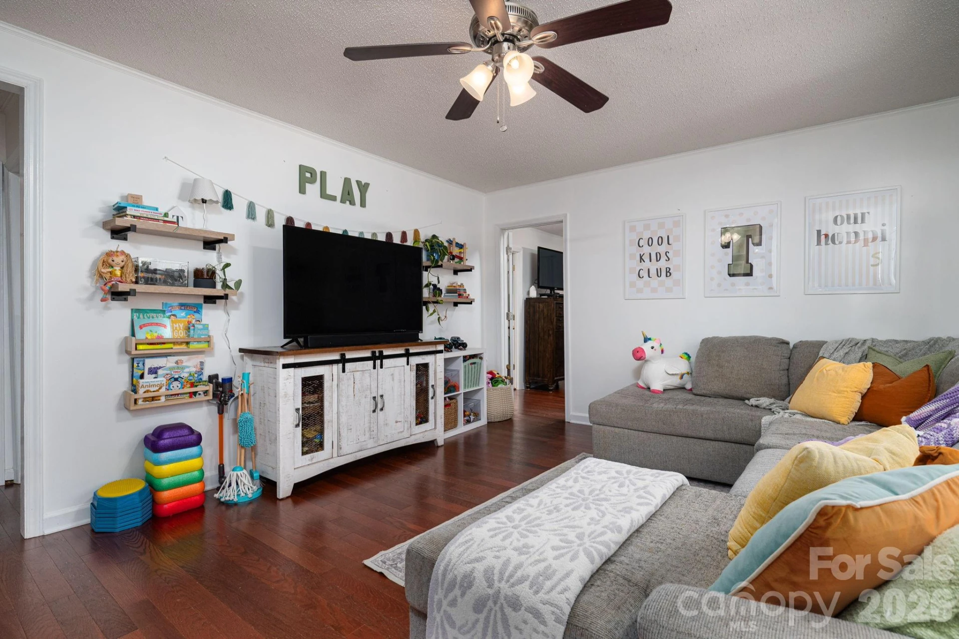 501 6th Street - Photo 8