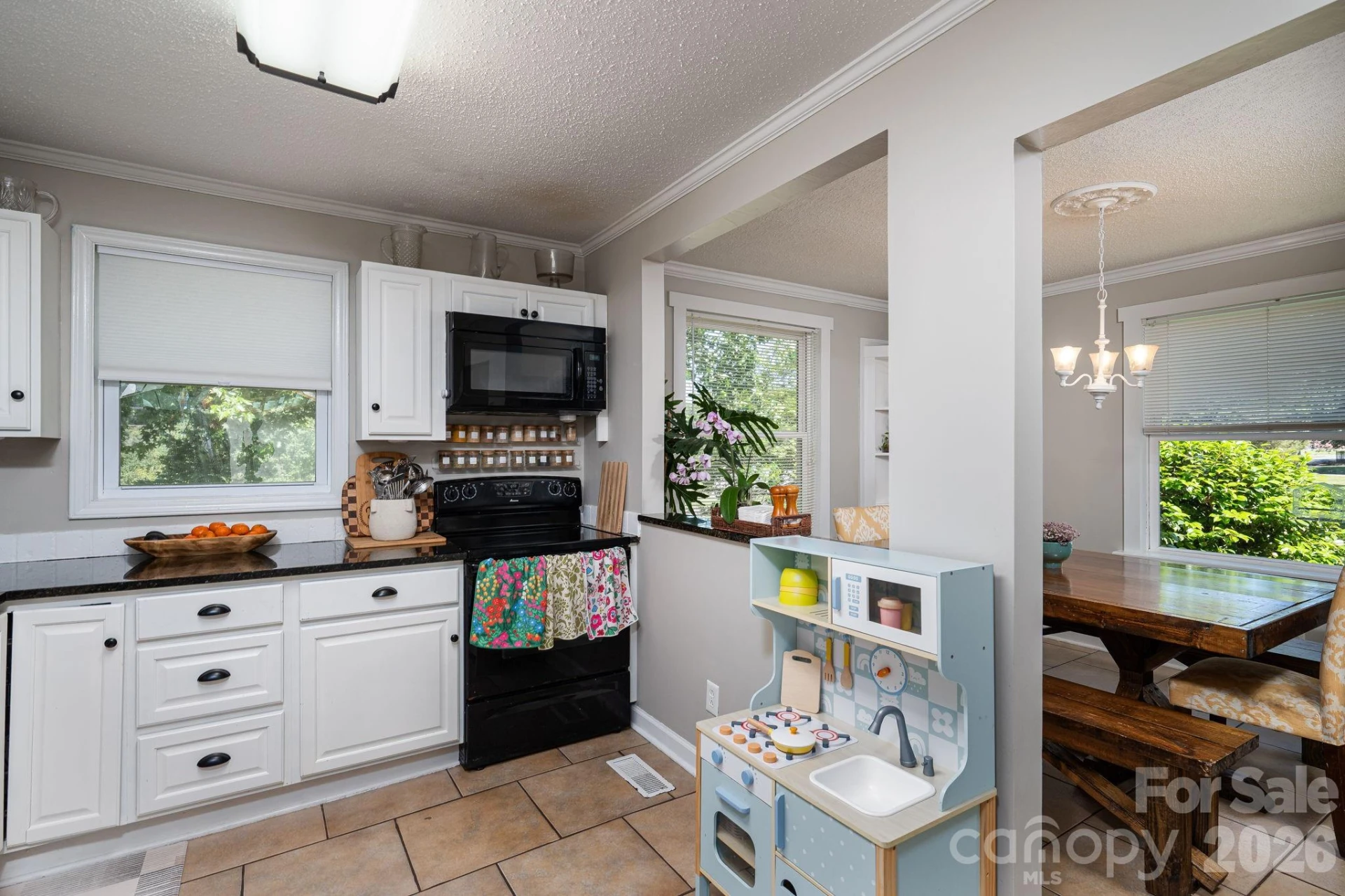 501 6th Street - Photo 10