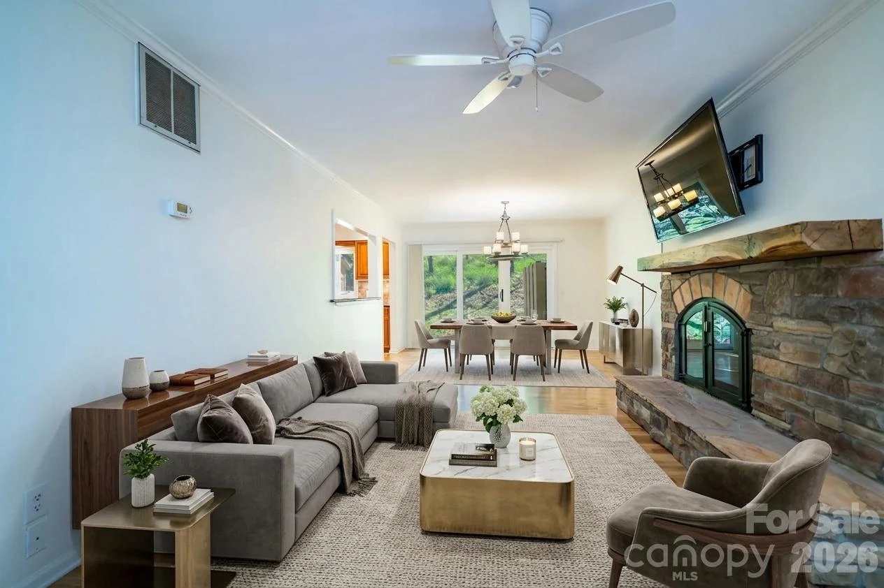 12 Pebble Creek Drive