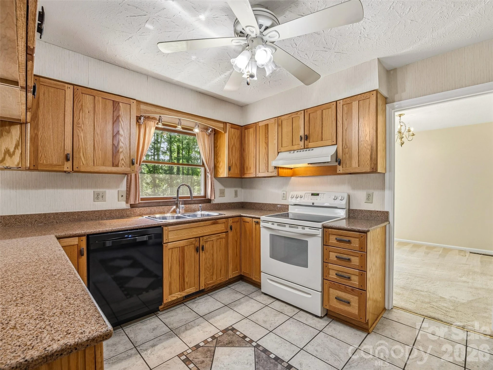 11 Woodmere Drive - Photo 15