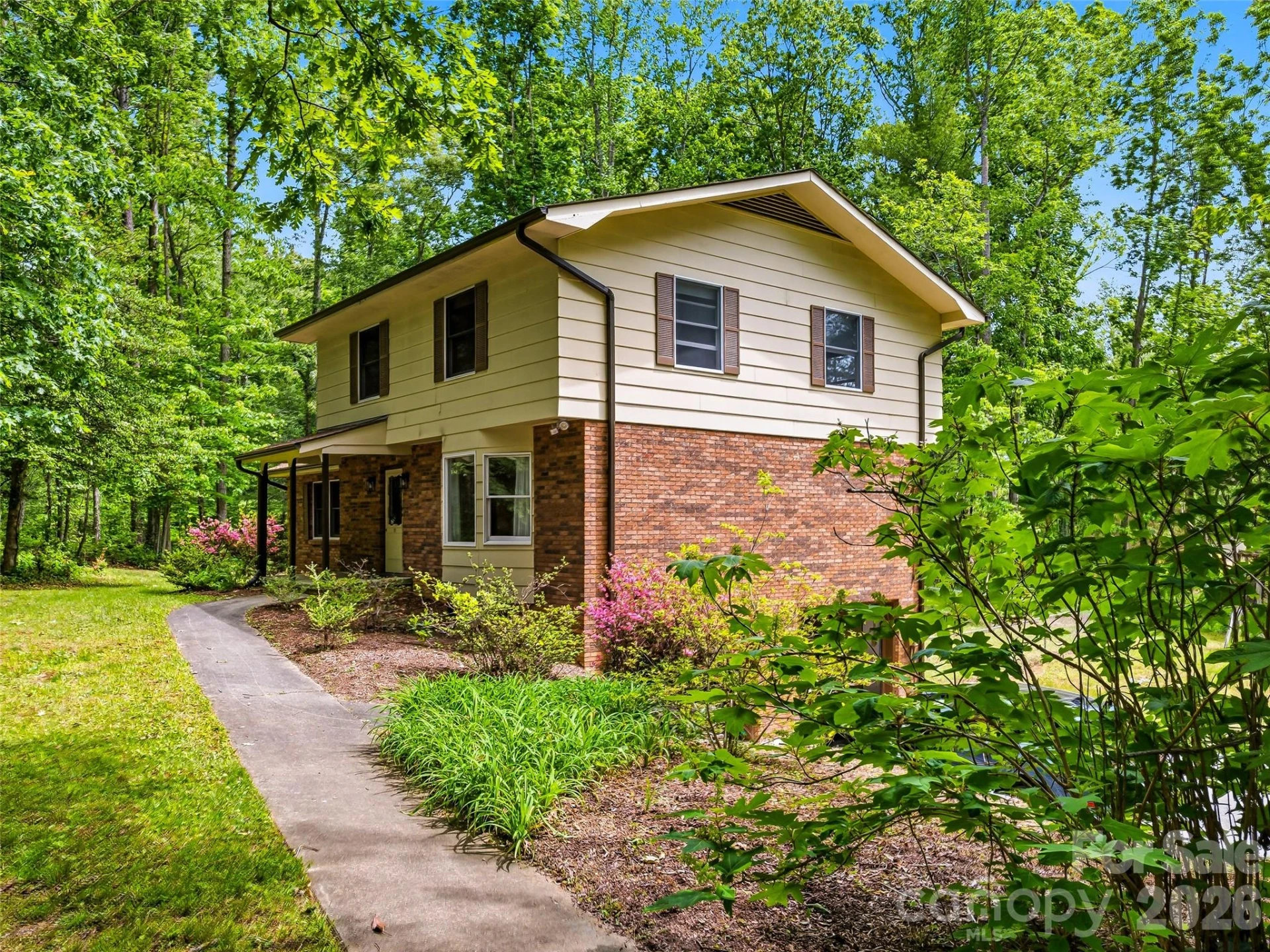 11 Woodmere Drive - Photo 3