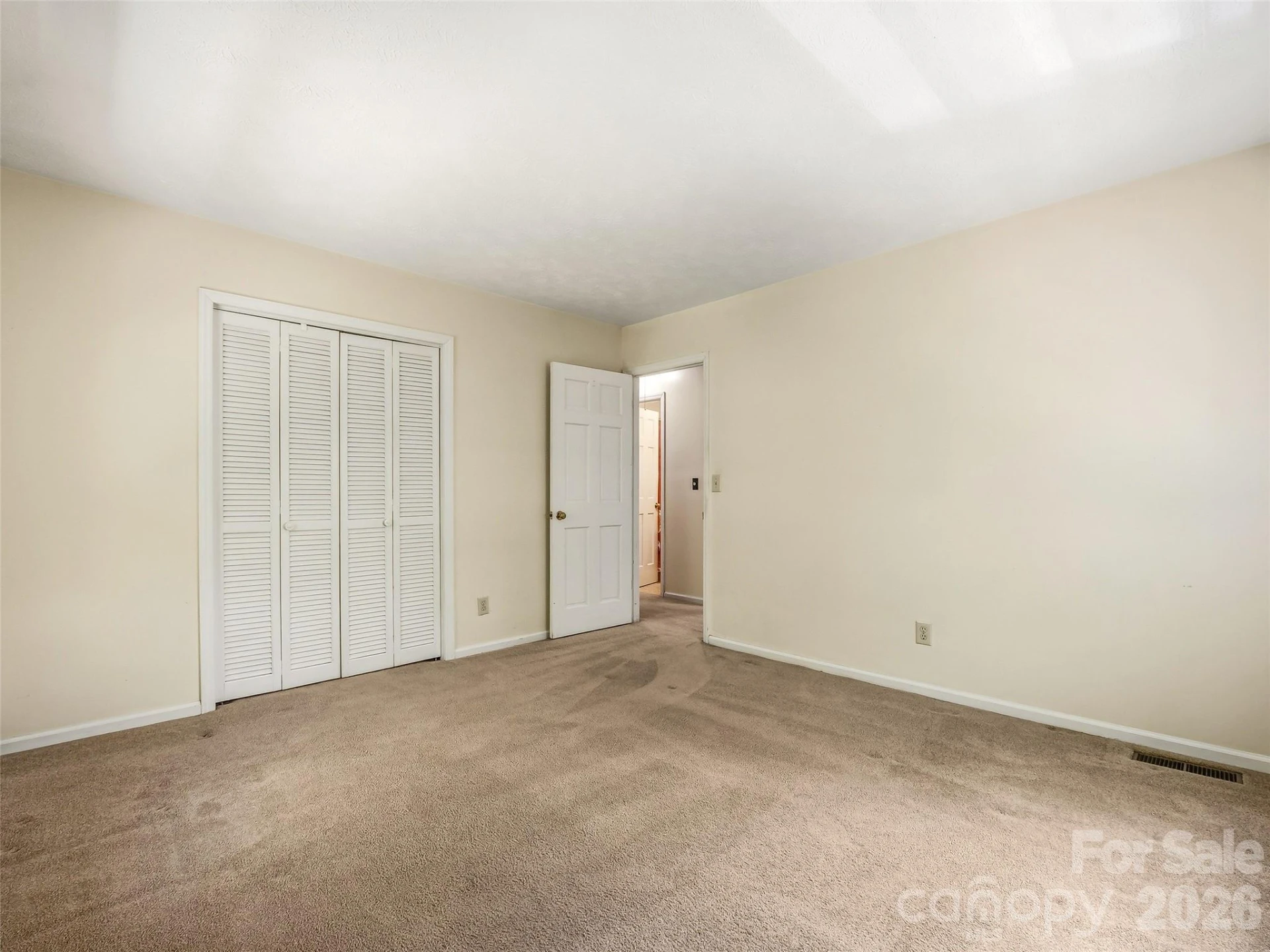 11 Woodmere Drive - Photo 36