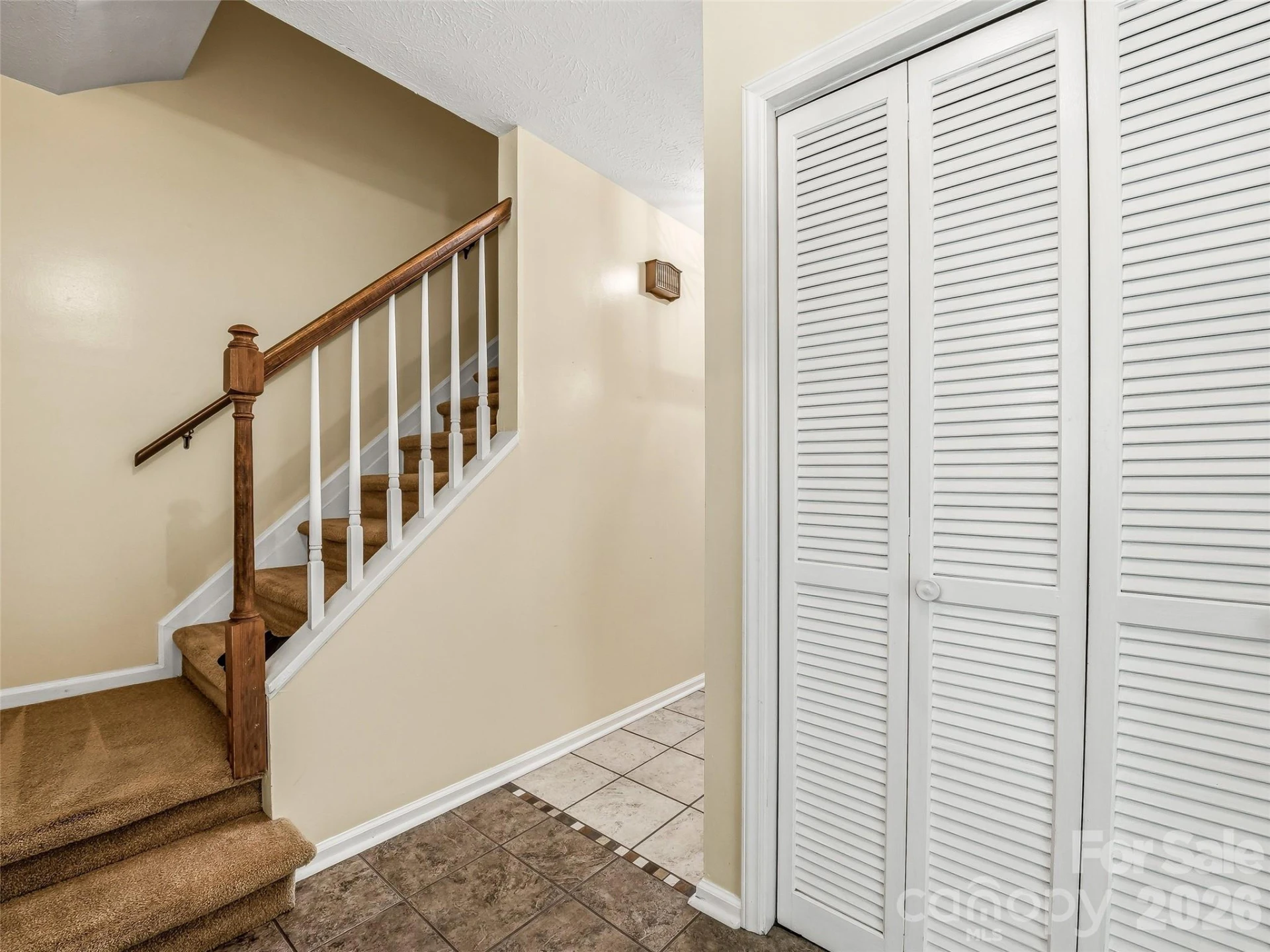 11 Woodmere Drive - Photo 6