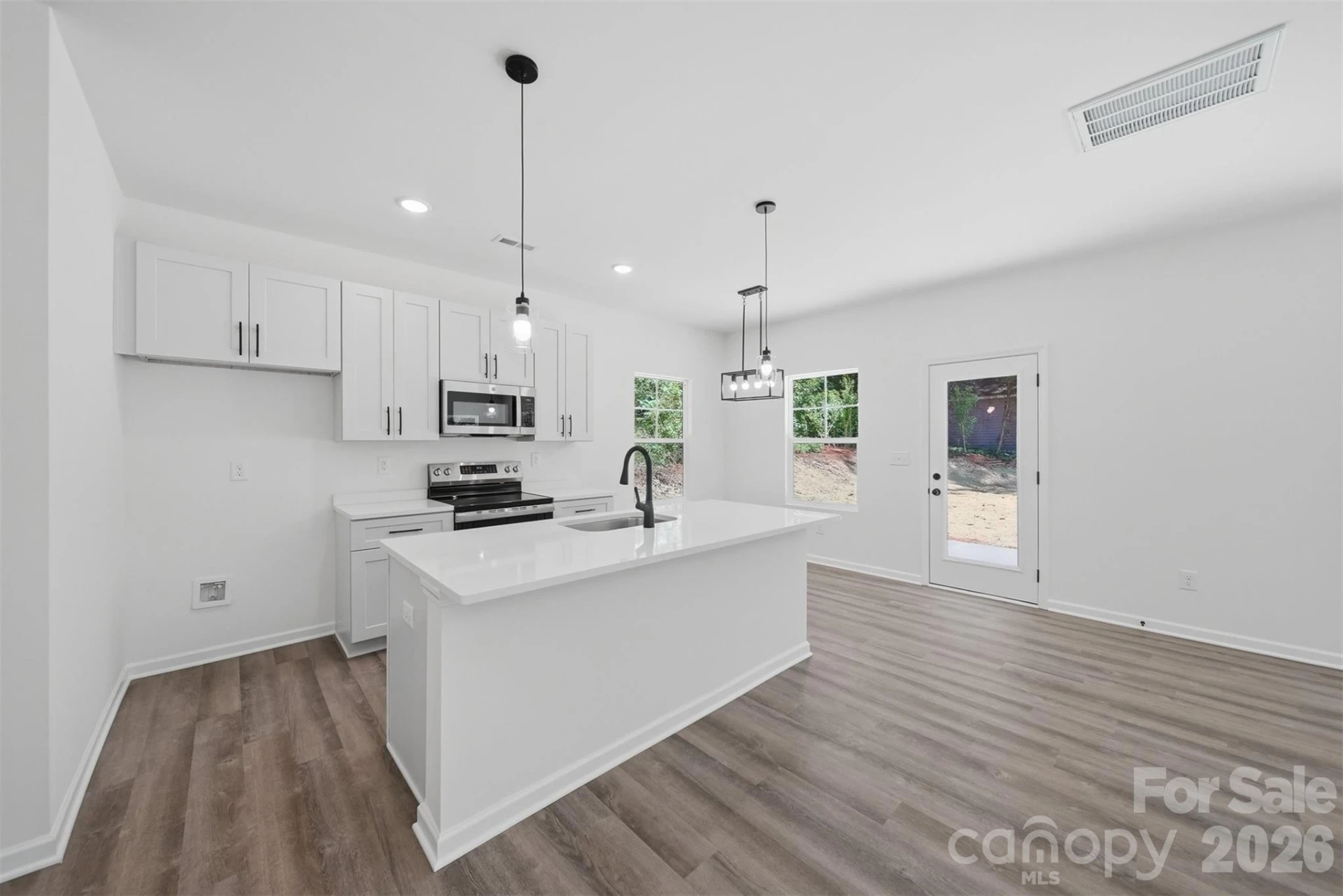 215 Edgewood Circle - Photo 9