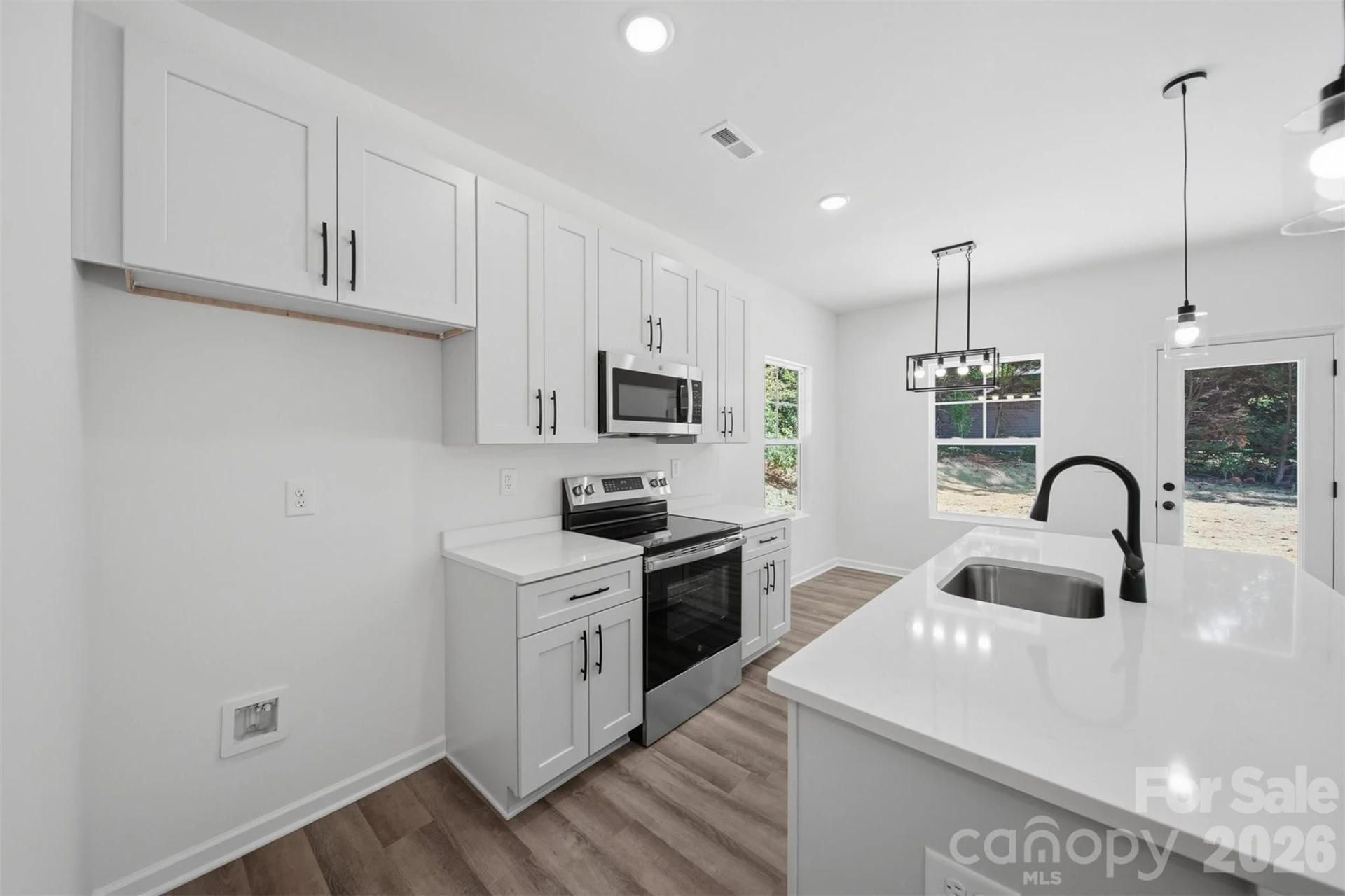 215 Edgewood Circle - Photo 10