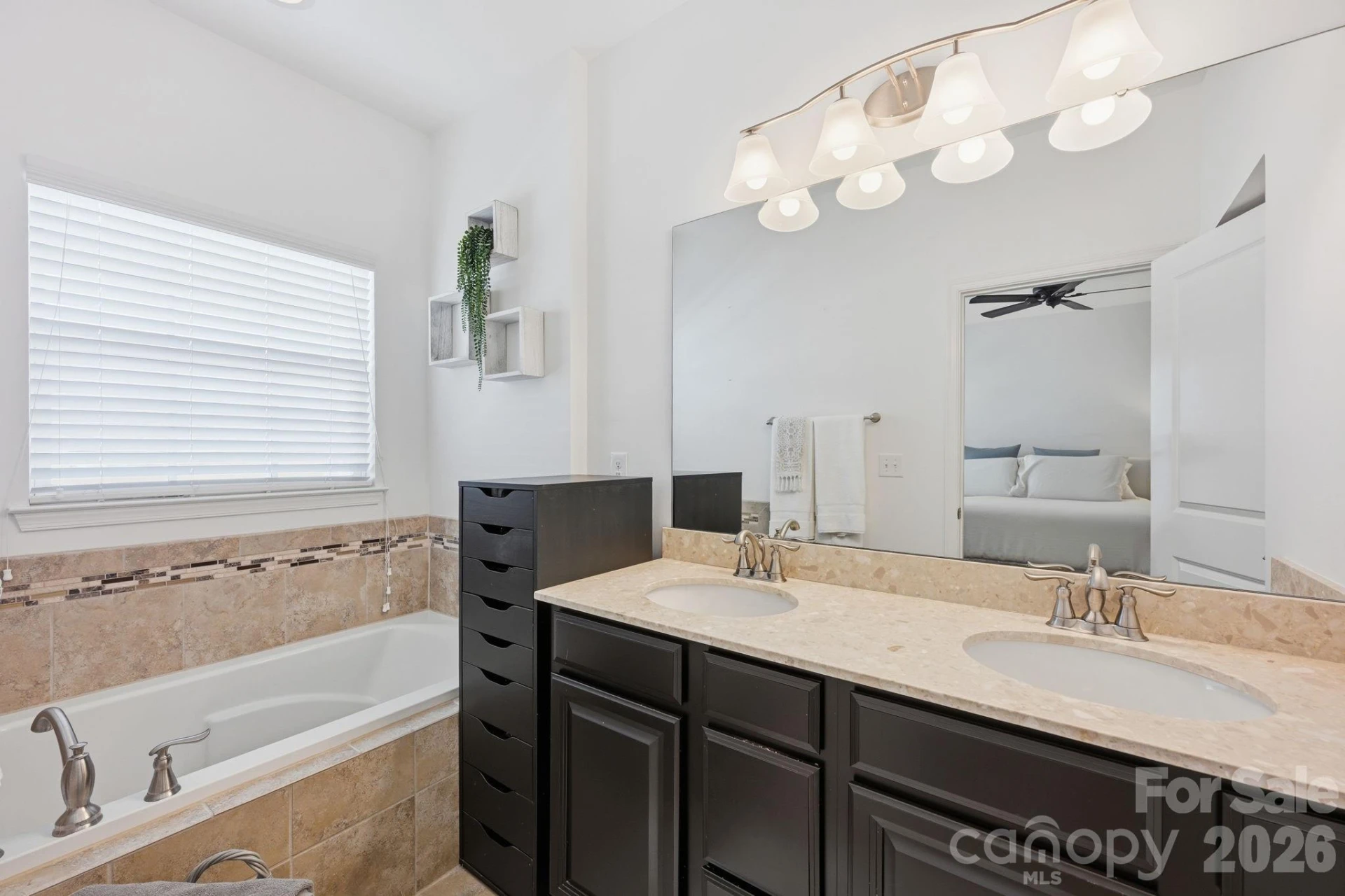 1353 Jacemans Way - Photo 24