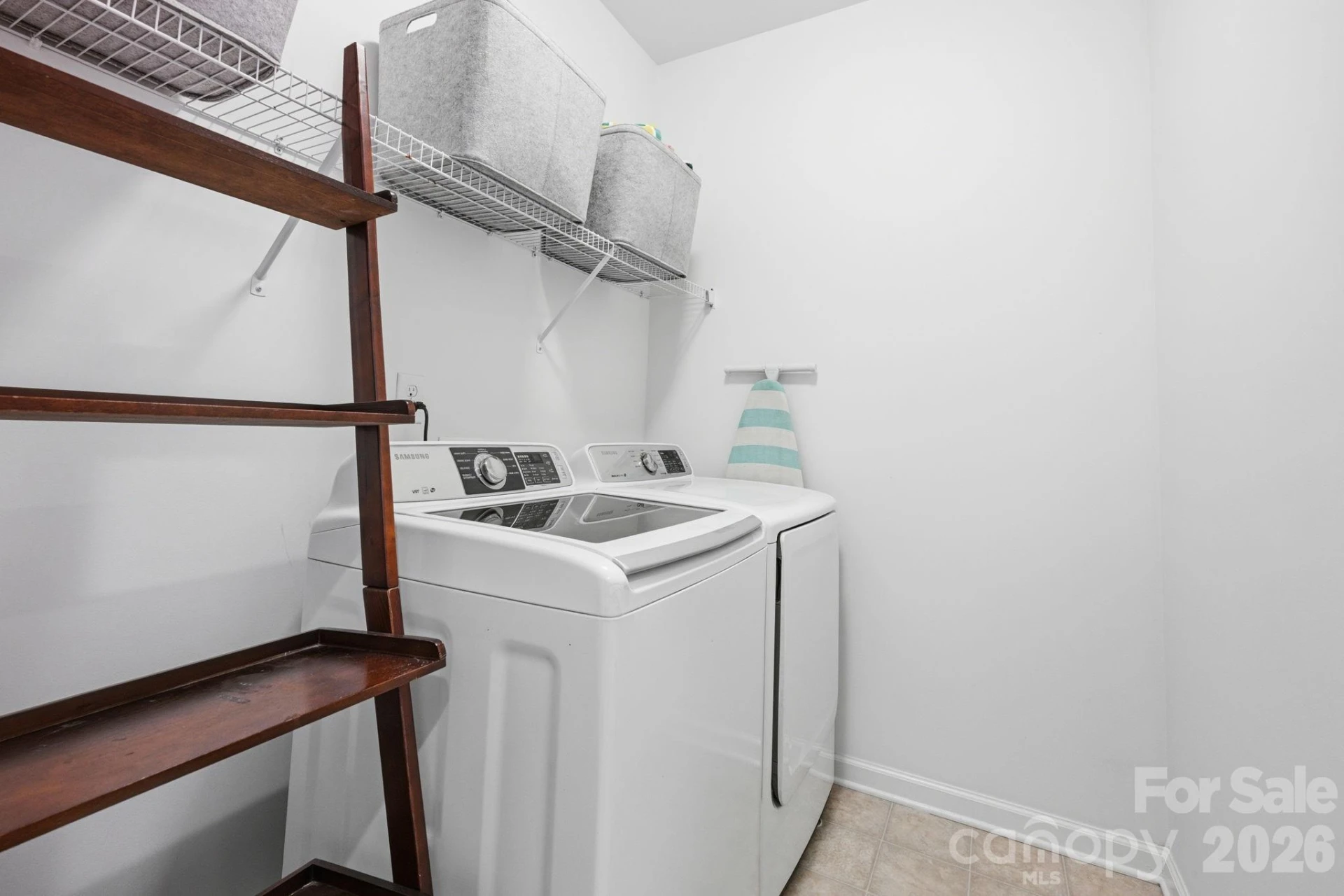 1353 Jacemans Way - Photo 32