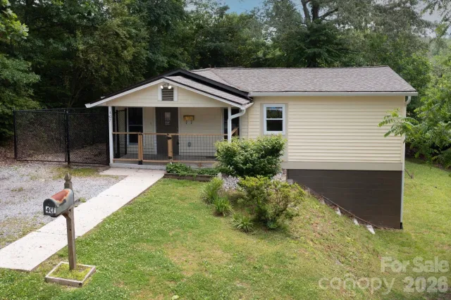 407 Main Street, Brevard, NC, 28712