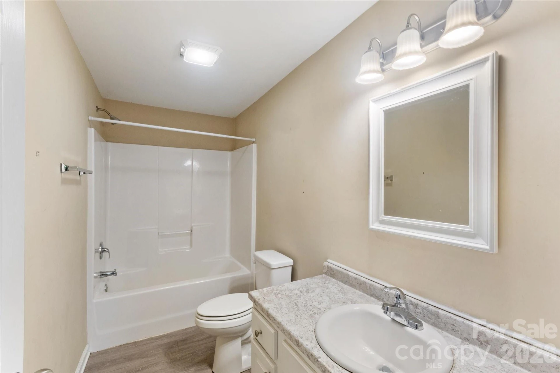 407 Main Street - Photo 9
