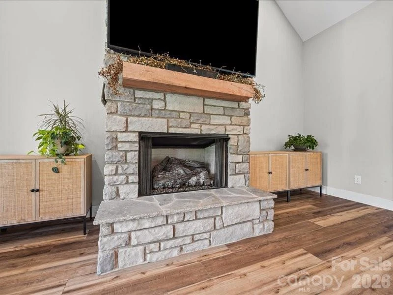 521 Rosebush Lane - Photo 12