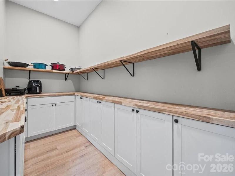 521 Rosebush Lane - Photo 22