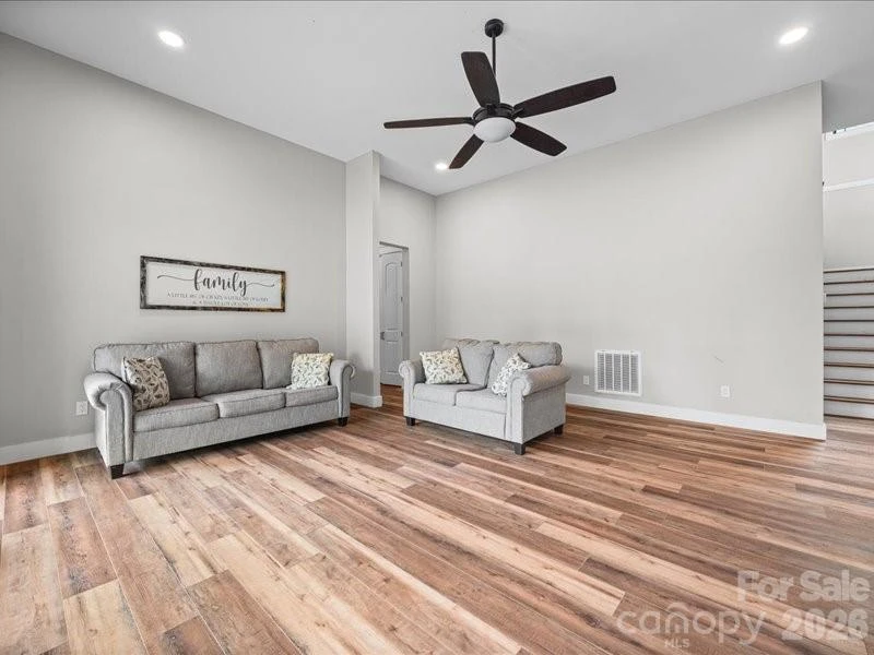 521 Rosebush Lane - Photo 40