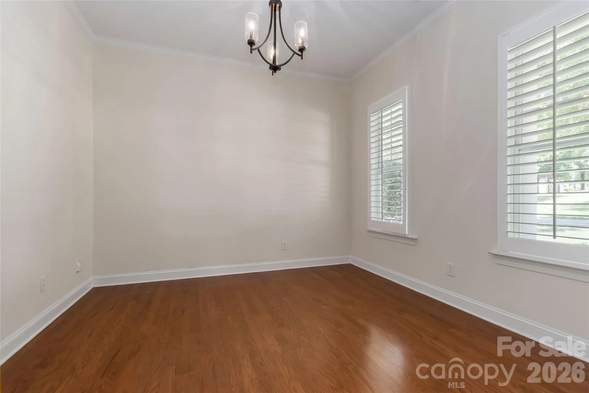 240 Clairborne Court - Photo 17