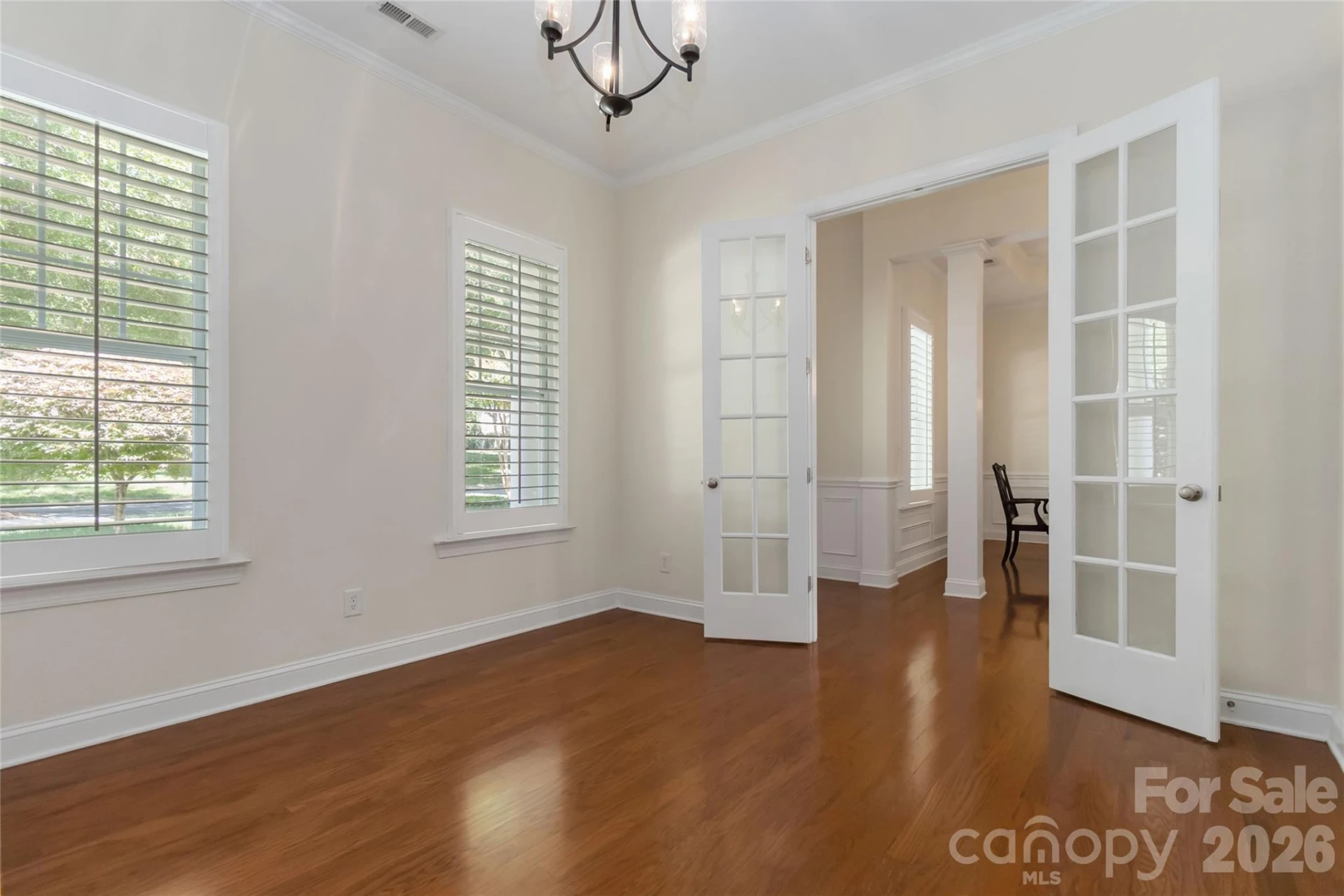240 Clairborne Court - Photo 18
