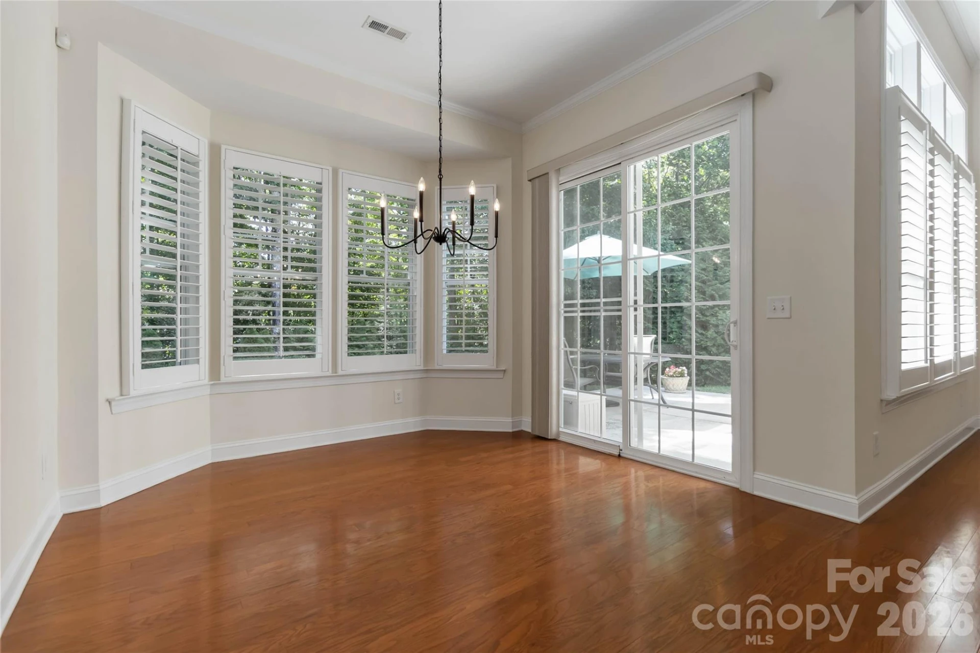 240 Clairborne Court - Photo 20