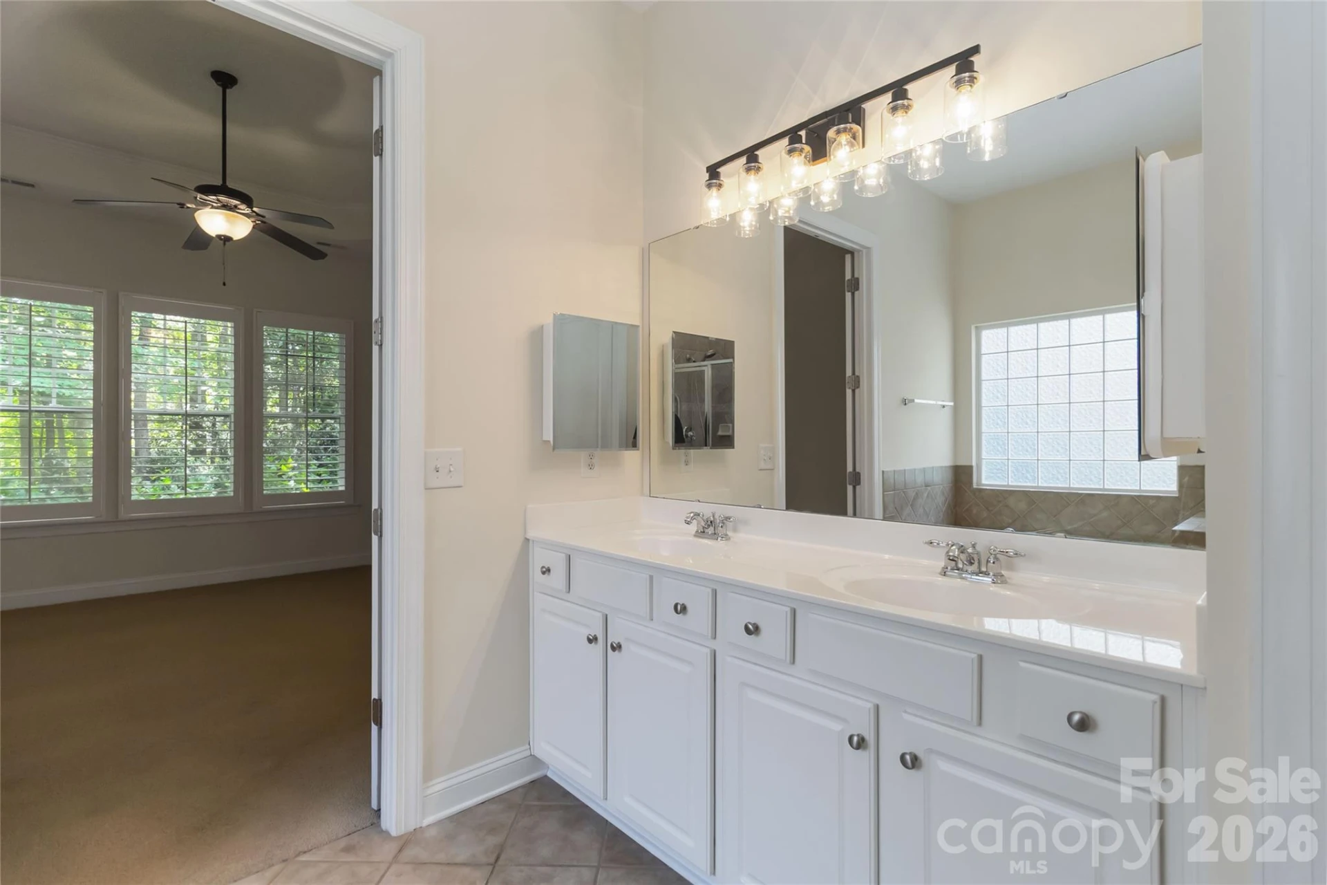240 Clairborne Court - Photo 26
