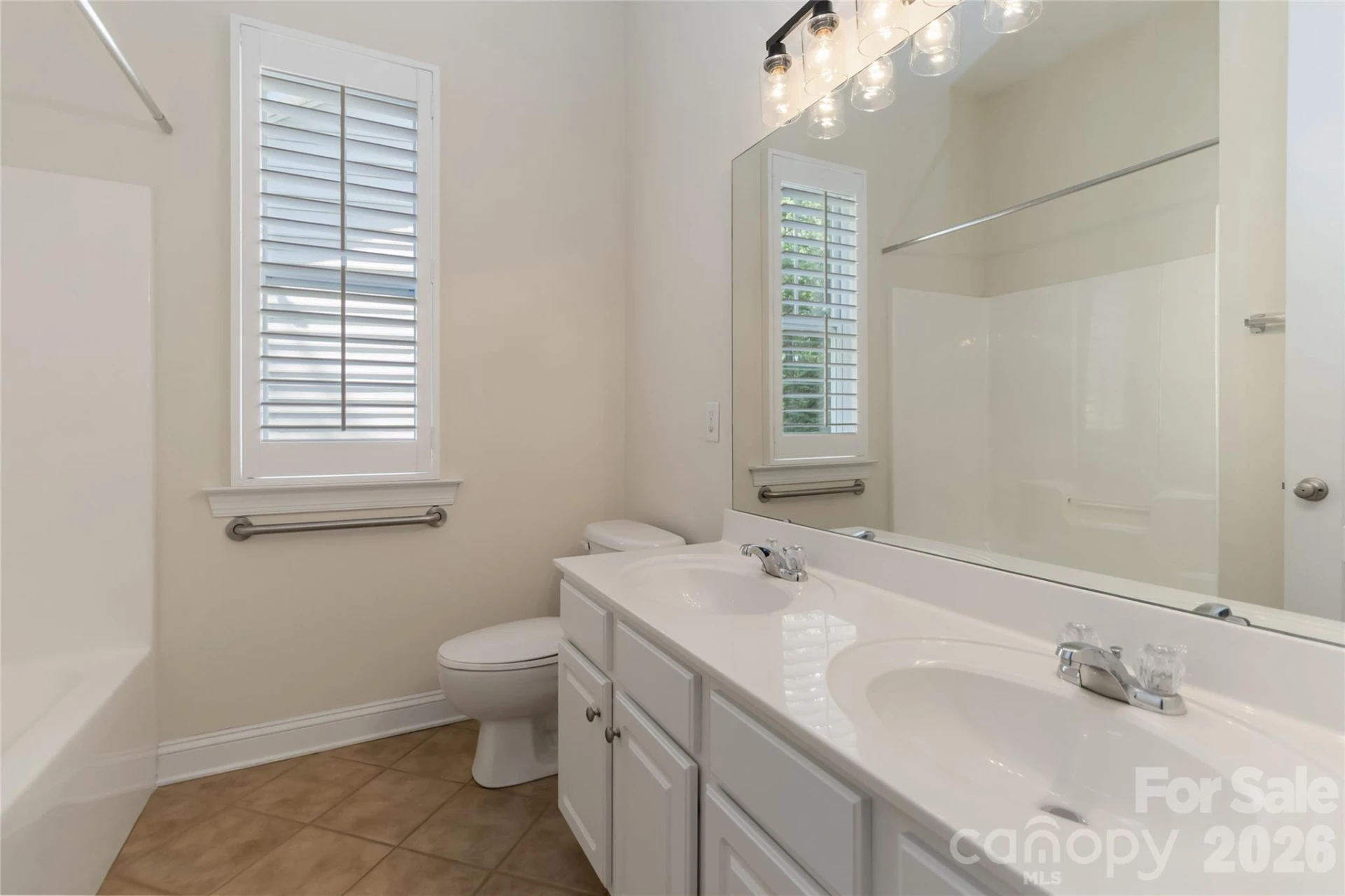 240 Clairborne Court - Photo 35