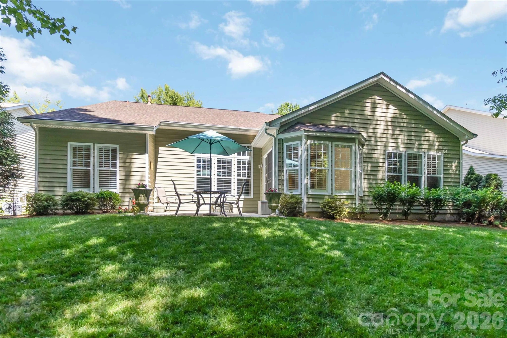 240 Clairborne Court - Photo 44