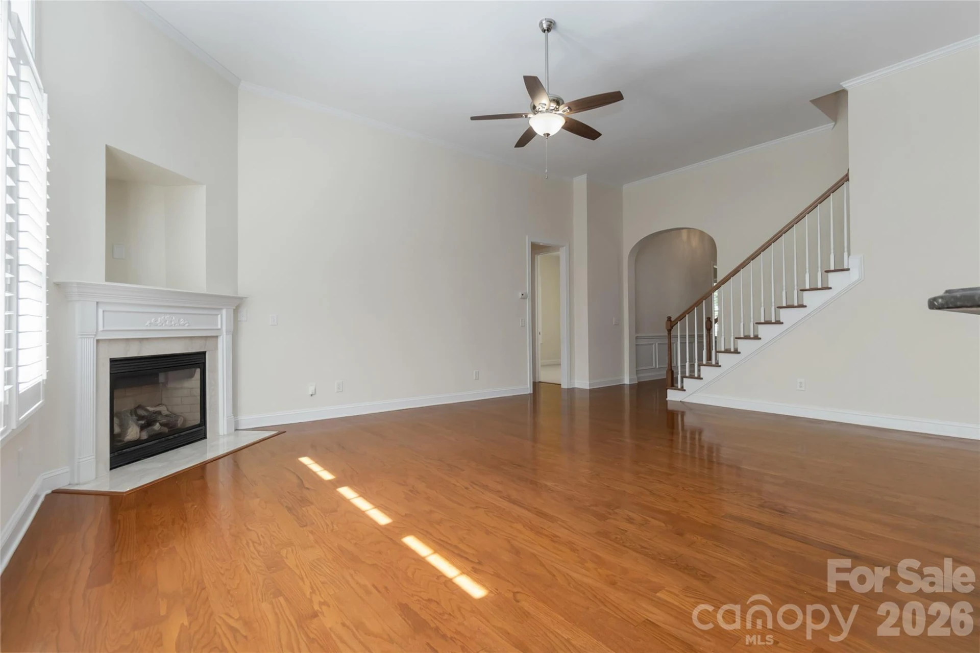 240 Clairborne Court - Photo 7