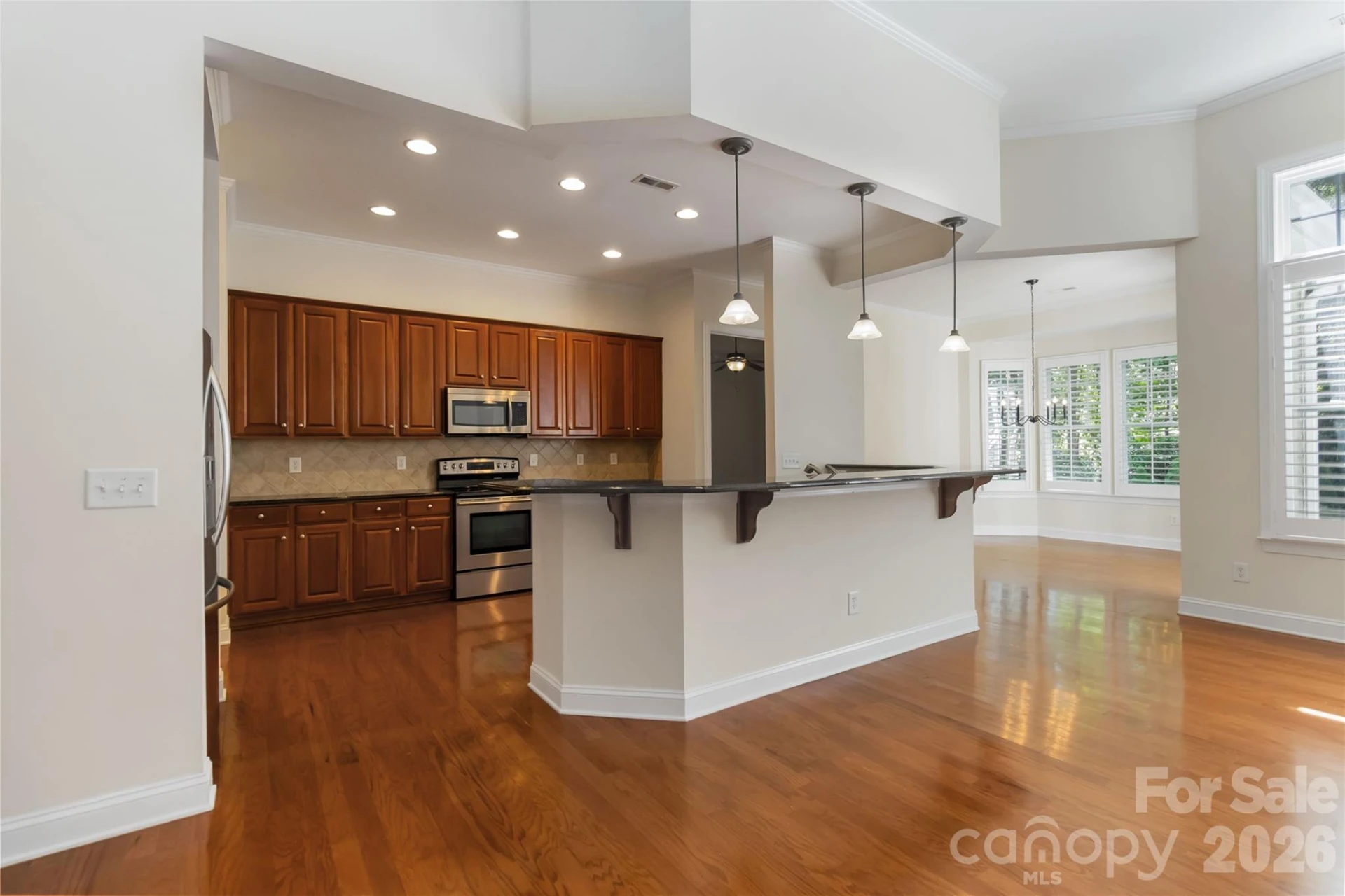 240 Clairborne Court - Photo 10