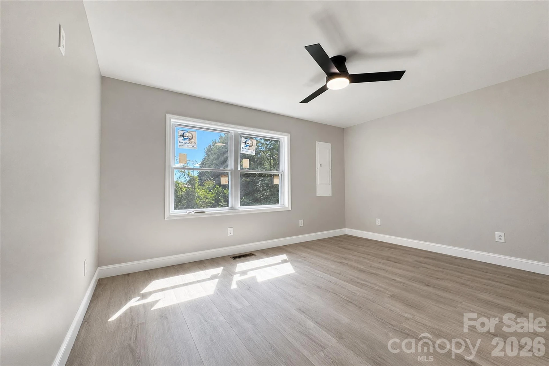 1135 Apple Lane - Photo 20