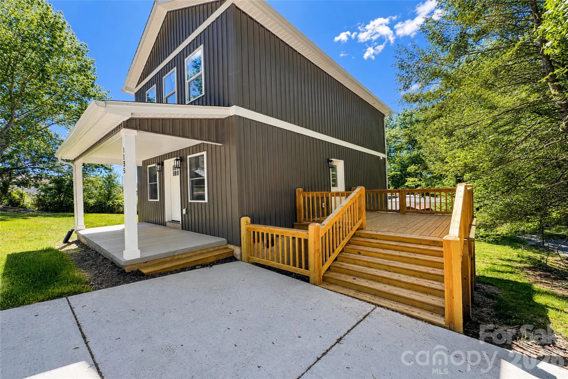 1135 Apple Lane - Photo 30