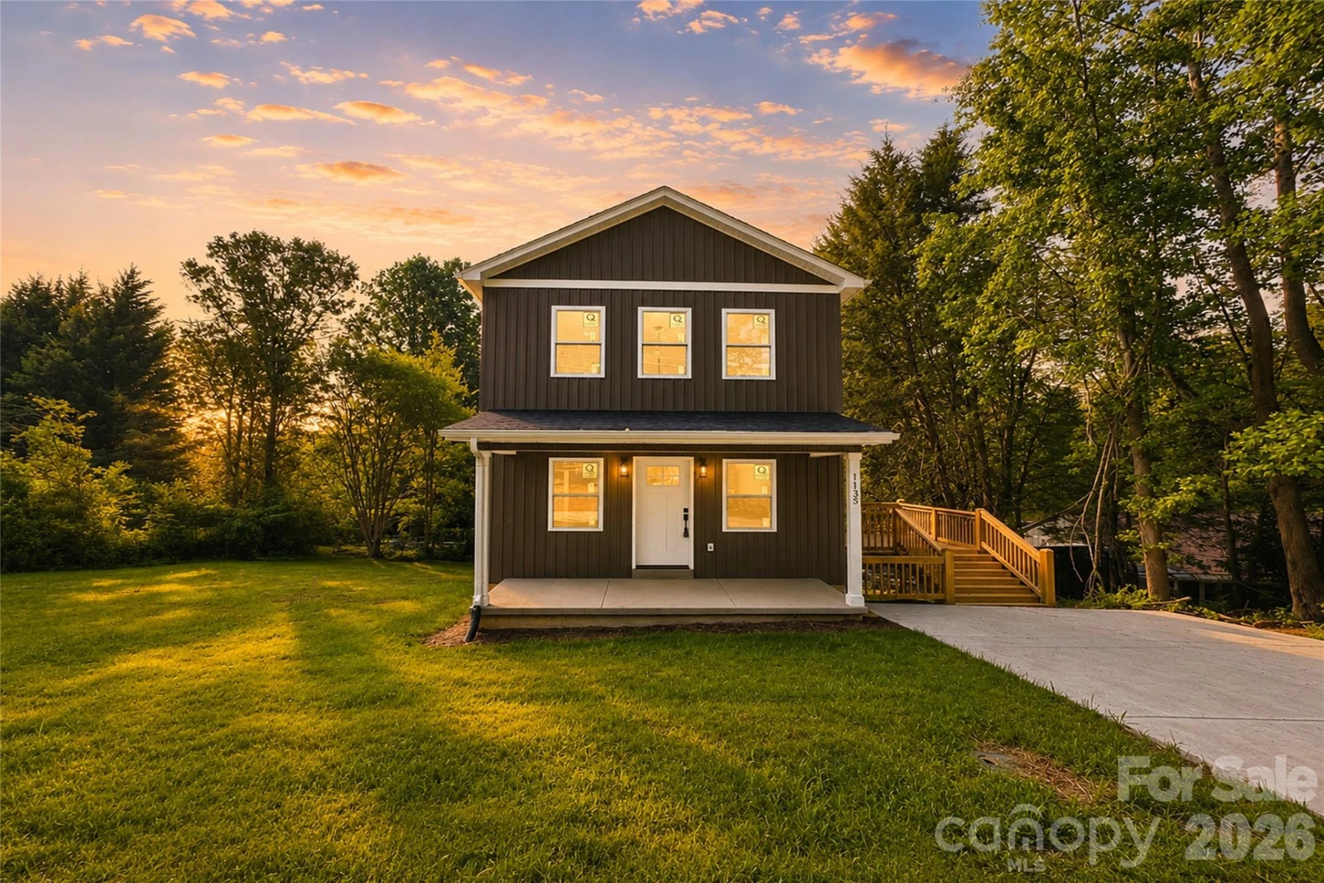1135 Apple Lane - Photo 32