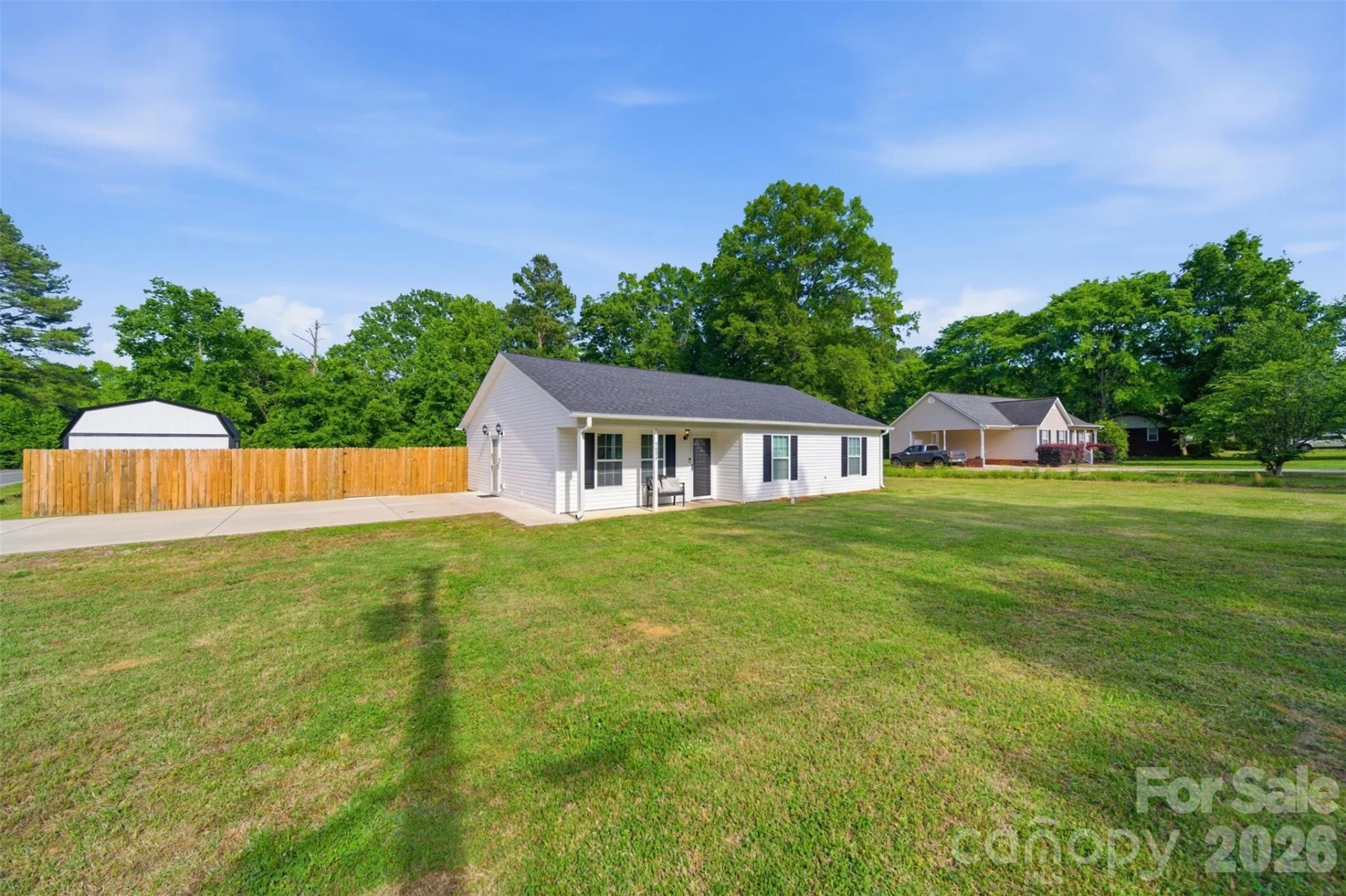 5694 Hillsdale Drive - Photo 2