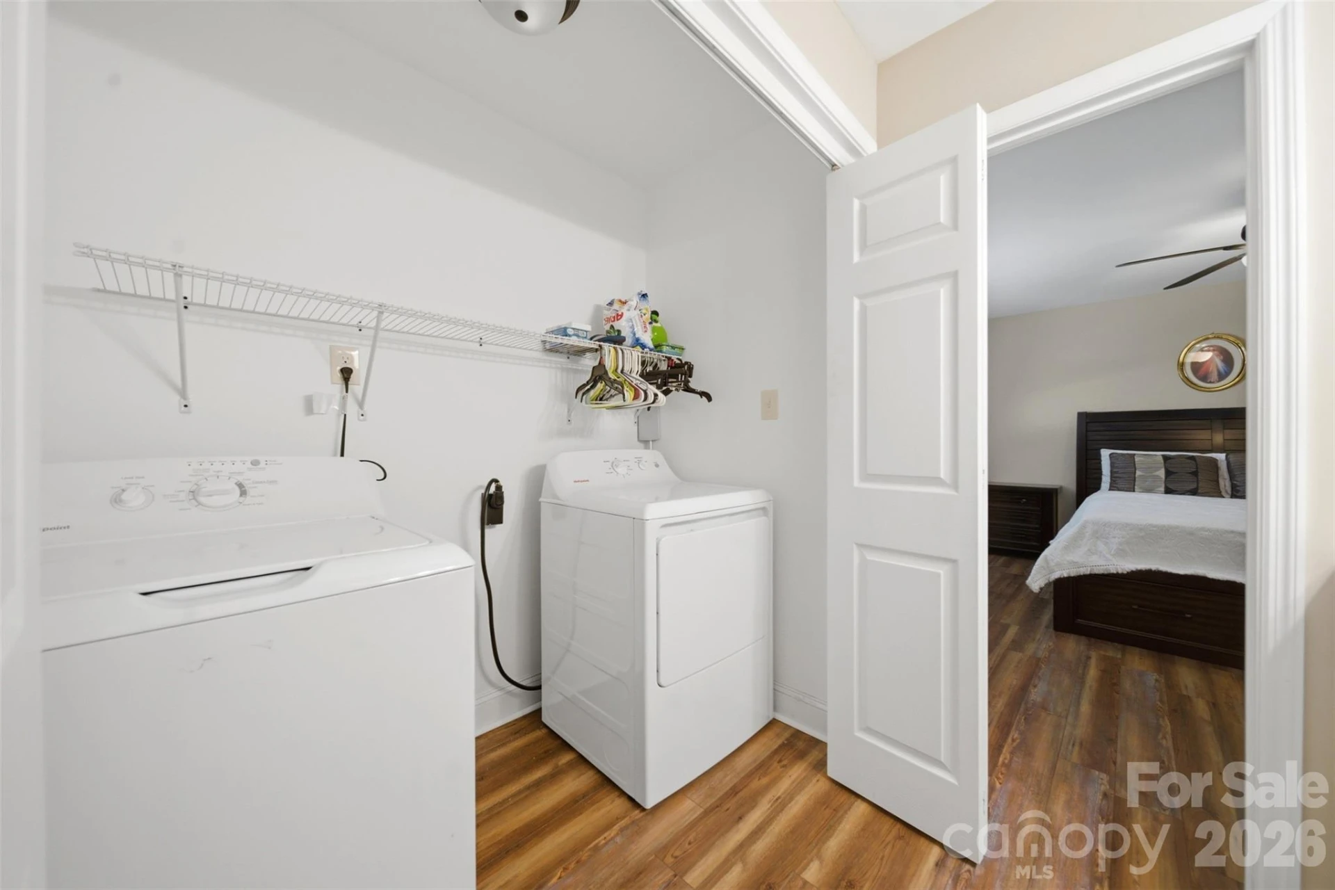 5694 Hillsdale Drive - Photo 18