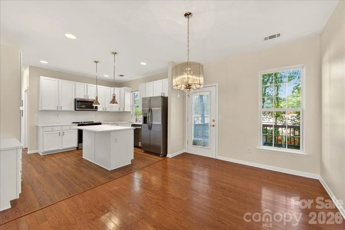 6804 Cinnamon Circle - Photo 16