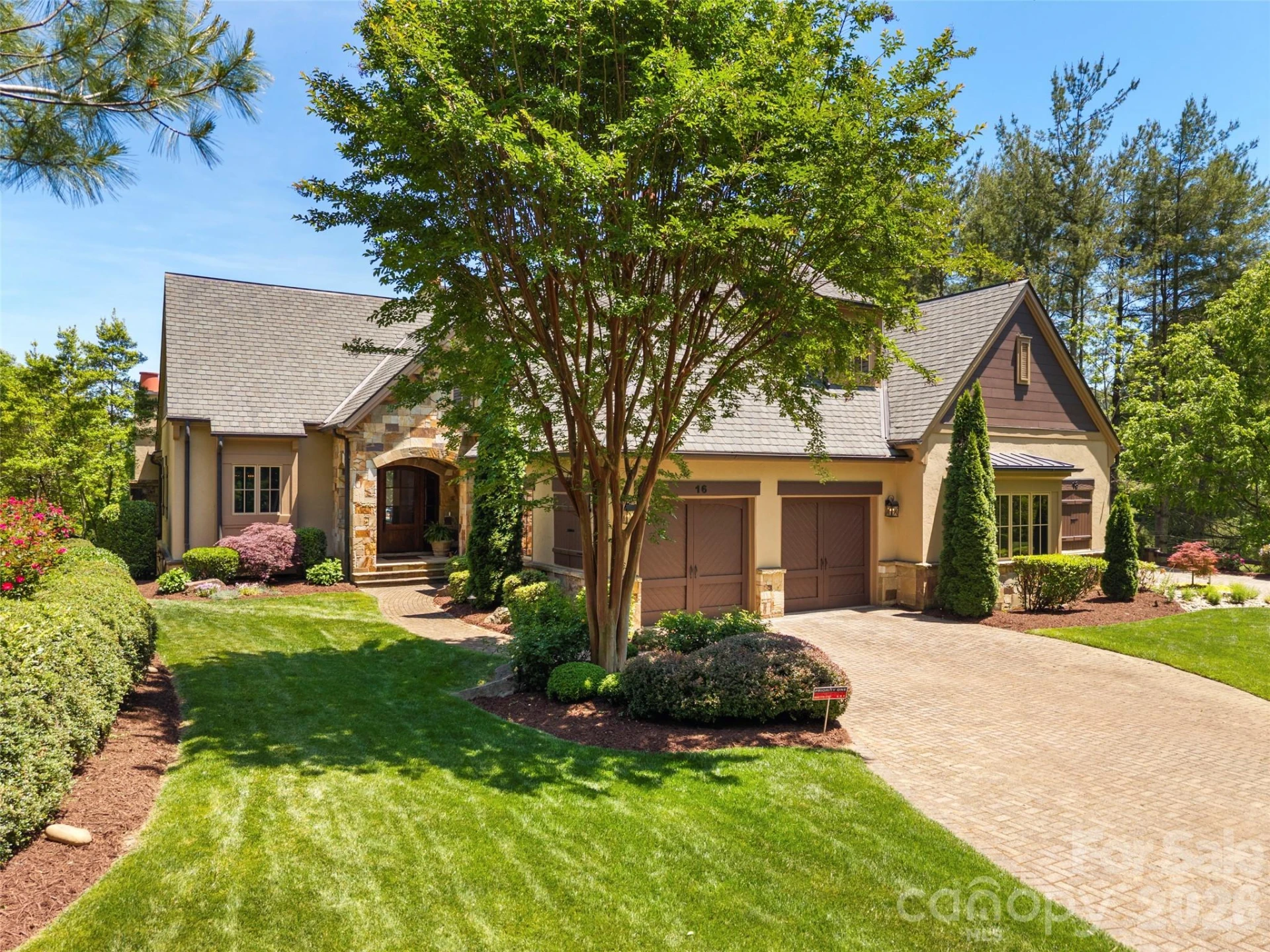 16 Windelsham Way - Photo 31