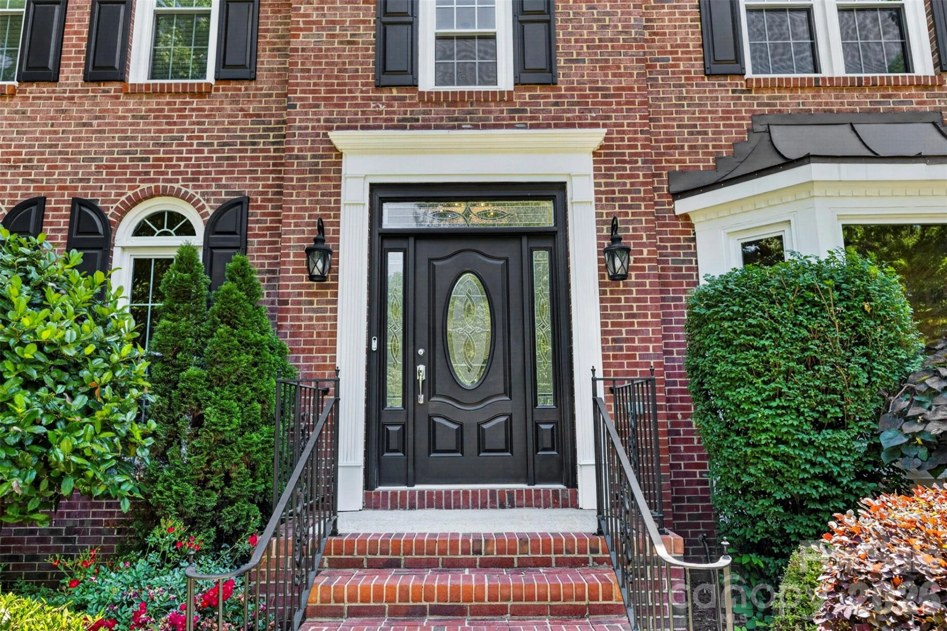 7618 Wingmont Drive - Photo 2