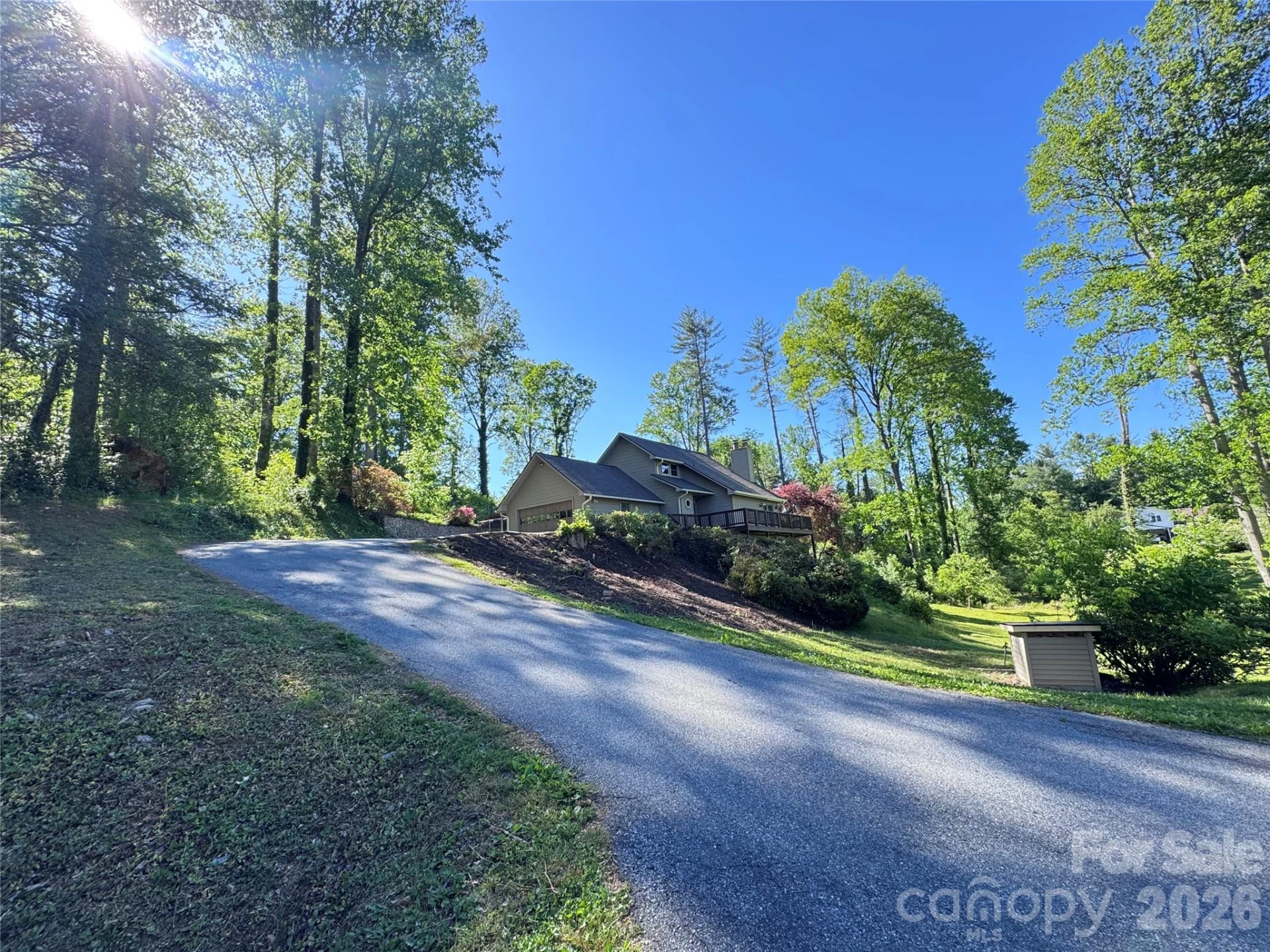 207 Wood Dale Drive - Photo 3