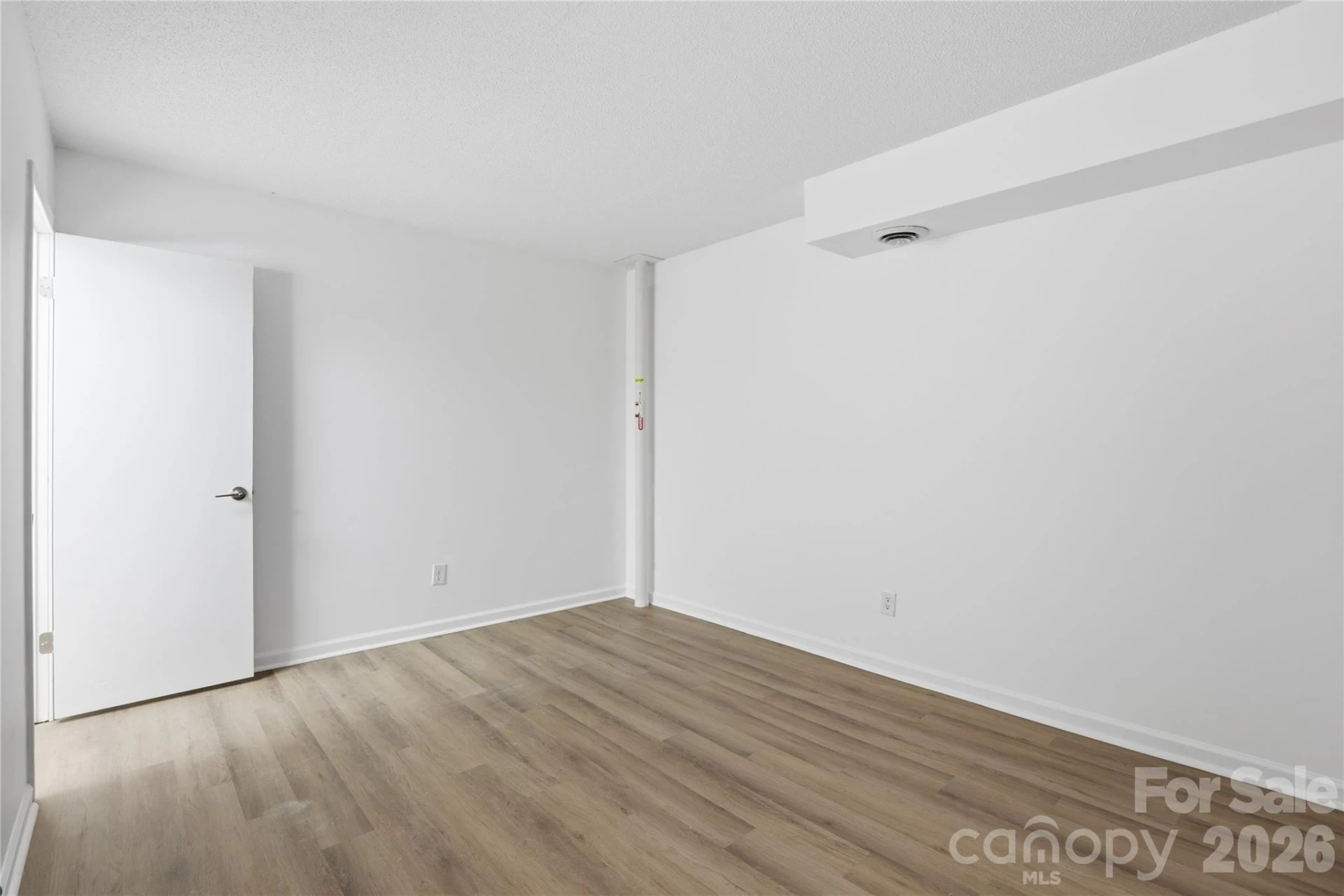 207 Wood Dale Drive - Photo 32