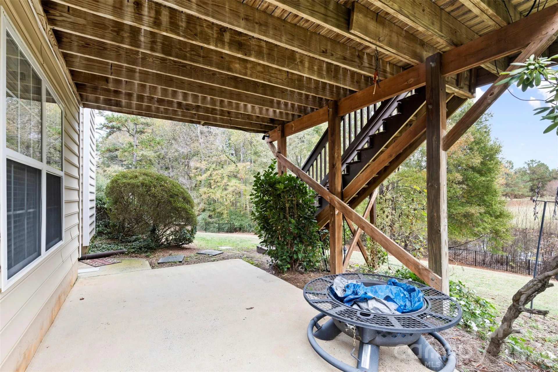7710 Ninth Fairway Lane - Photo 33