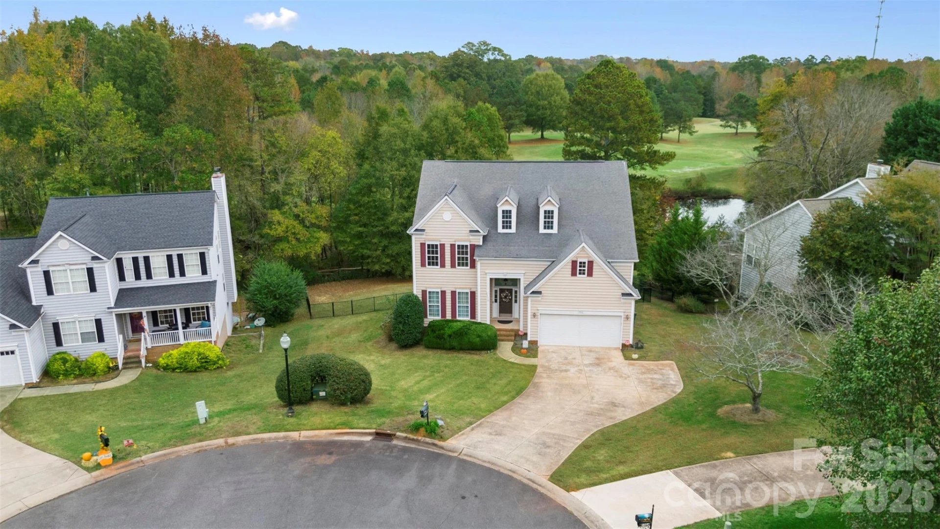 7710 Ninth Fairway Lane - Photo 38