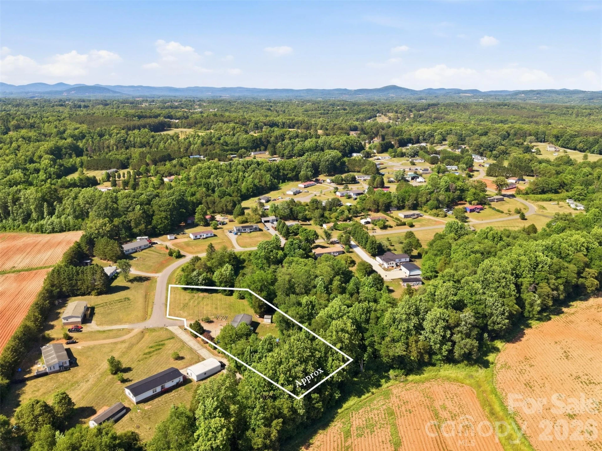 333 Howard Norton Drive - Photo 2