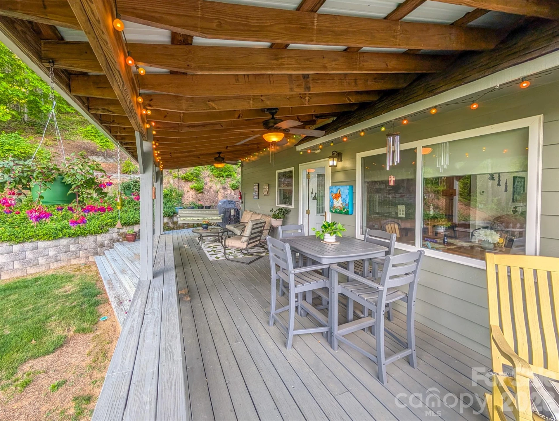 305 Majestic Mountain Drive - Photo 17