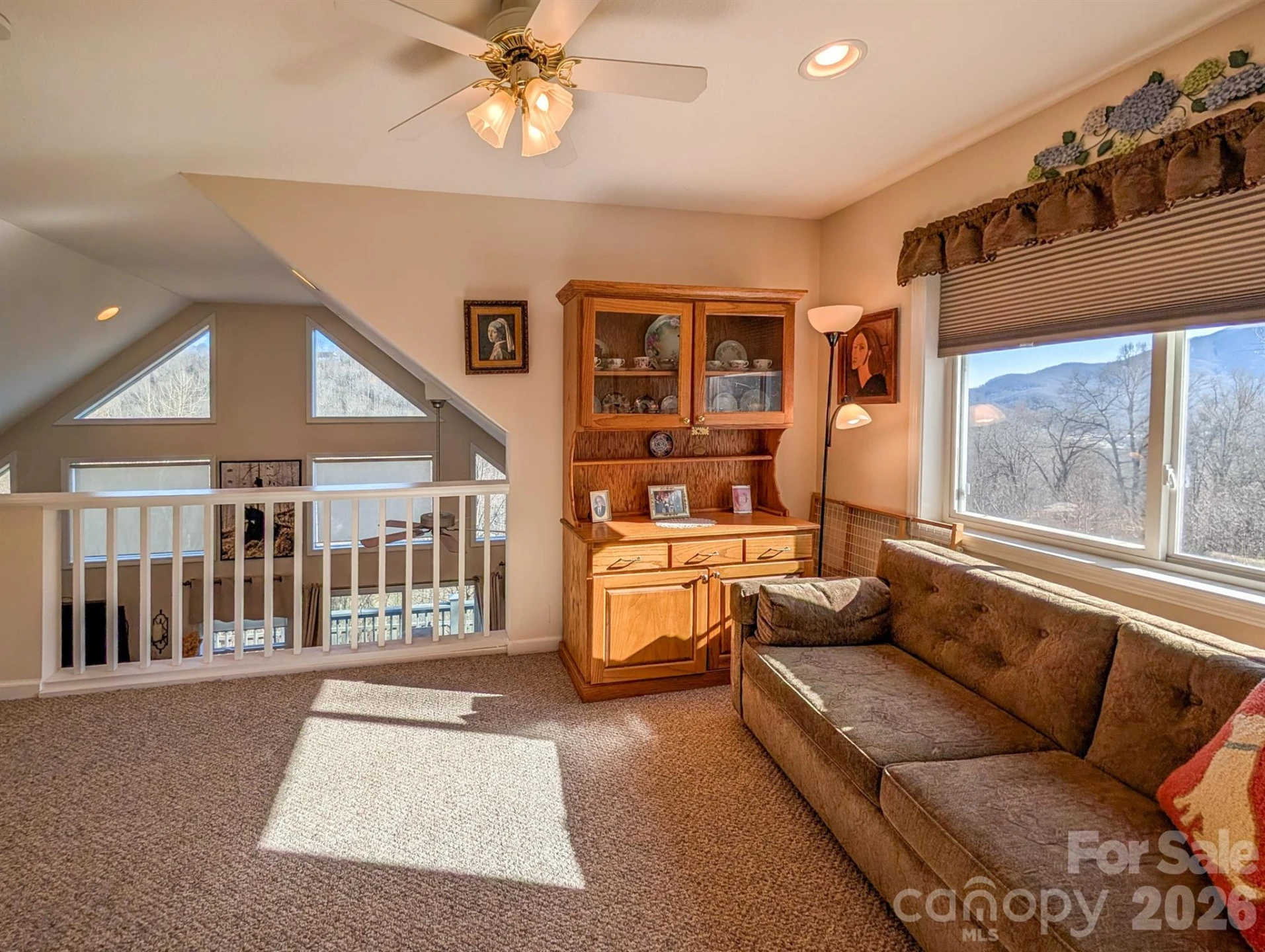 305 Majestic Mountain Drive - Photo 32