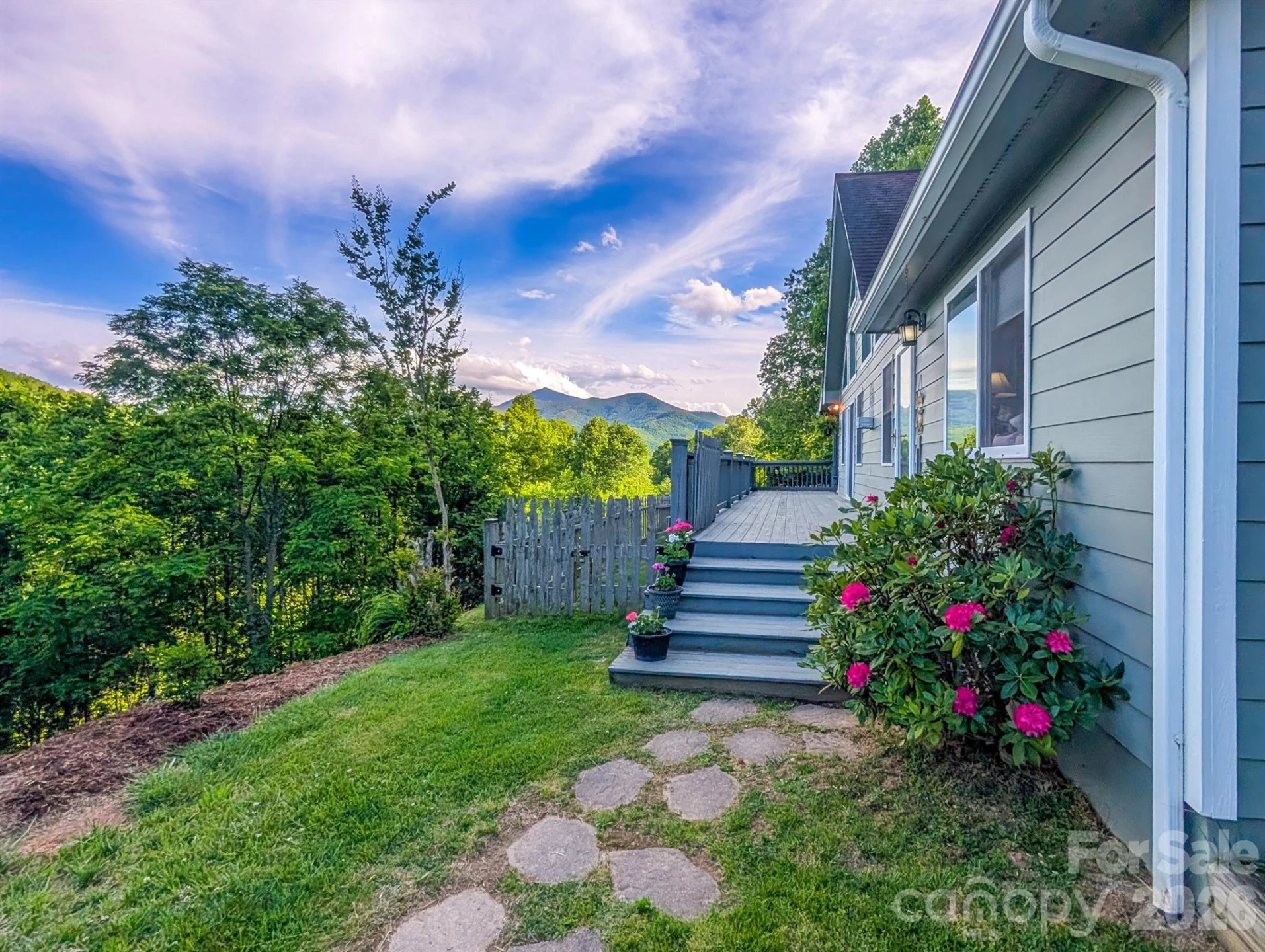 305 Majestic Mountain Drive - Photo 5