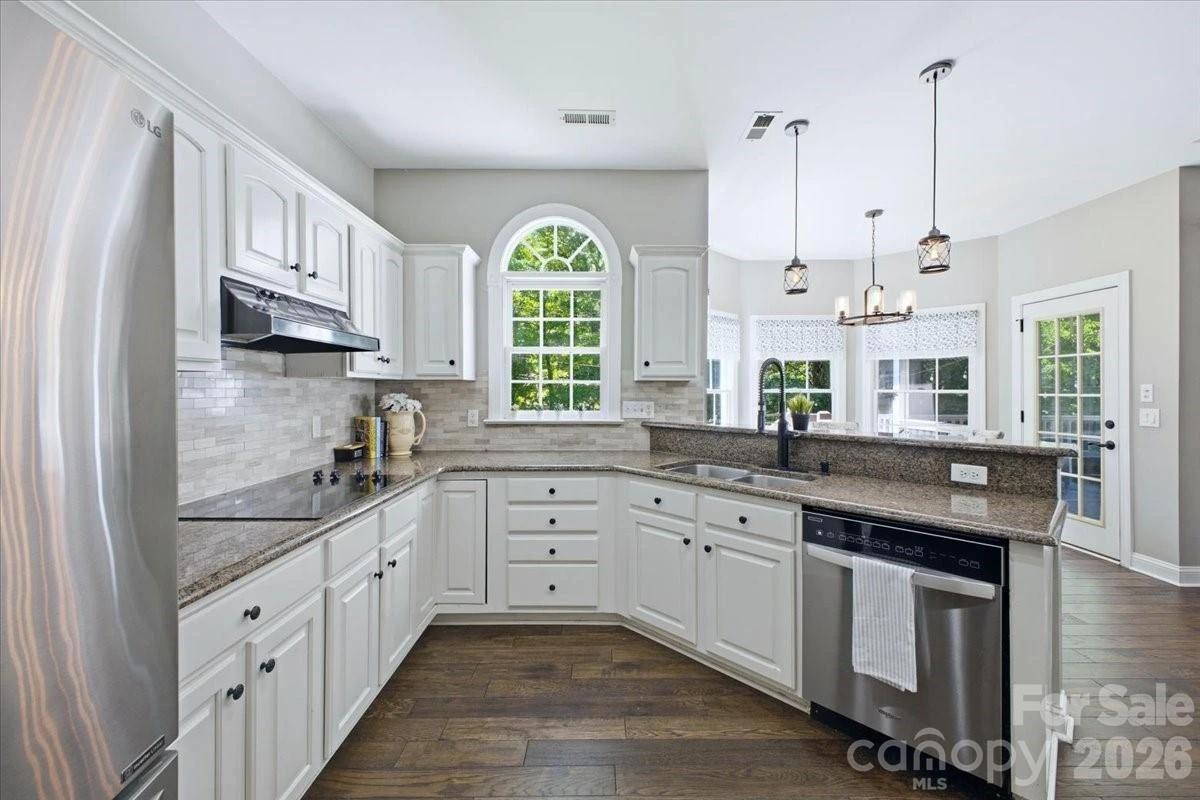 8414 Headford Road - Photo 11