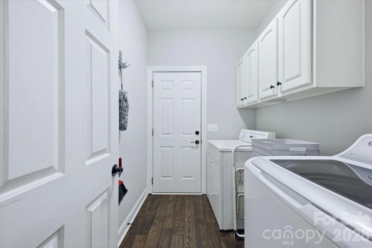 8414 Headford Road - Photo 26