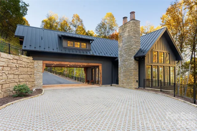 256 Haulback Way, Sylva, NC, 28779