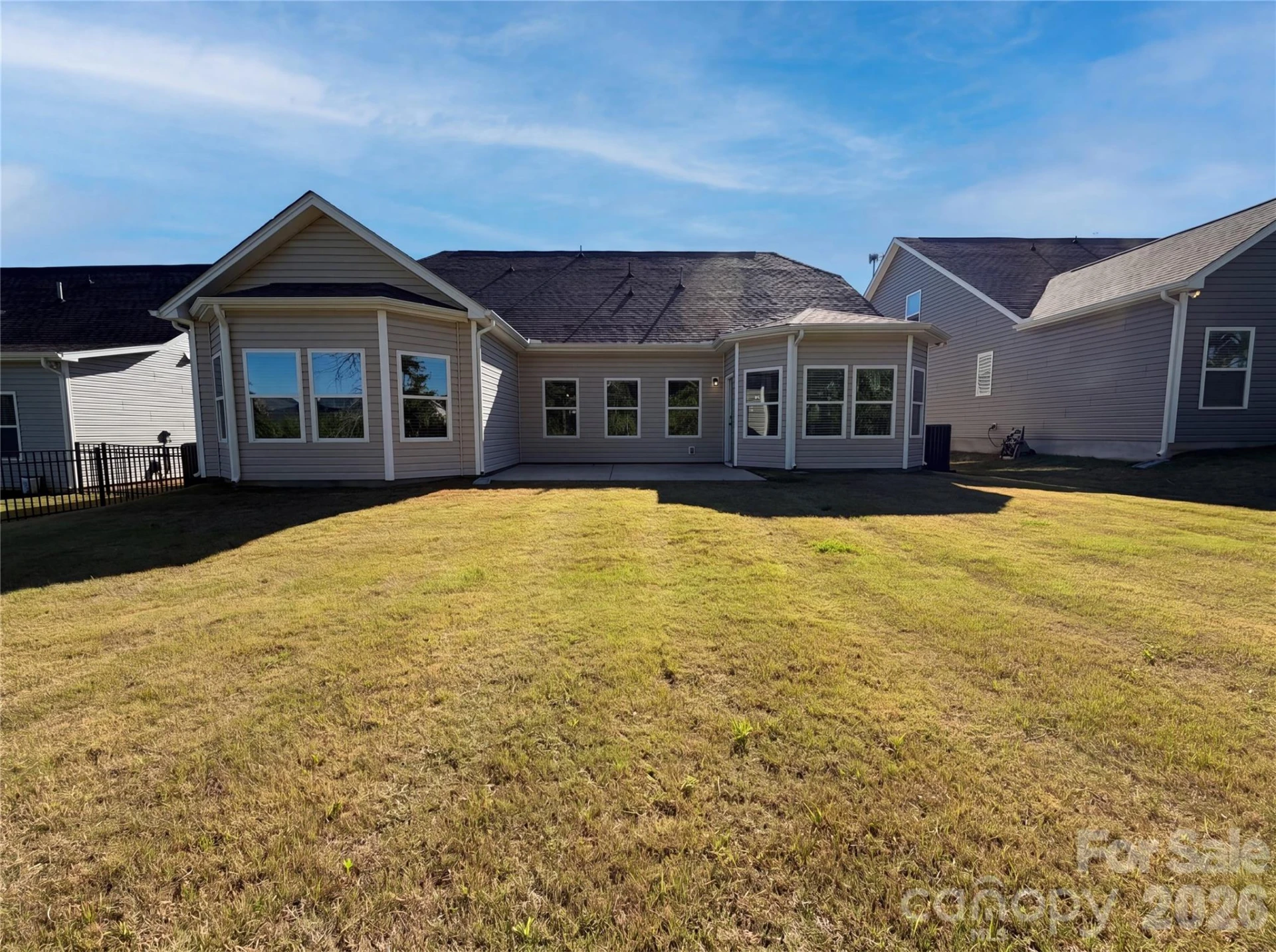 440 Shallowford Drive - Photo 5