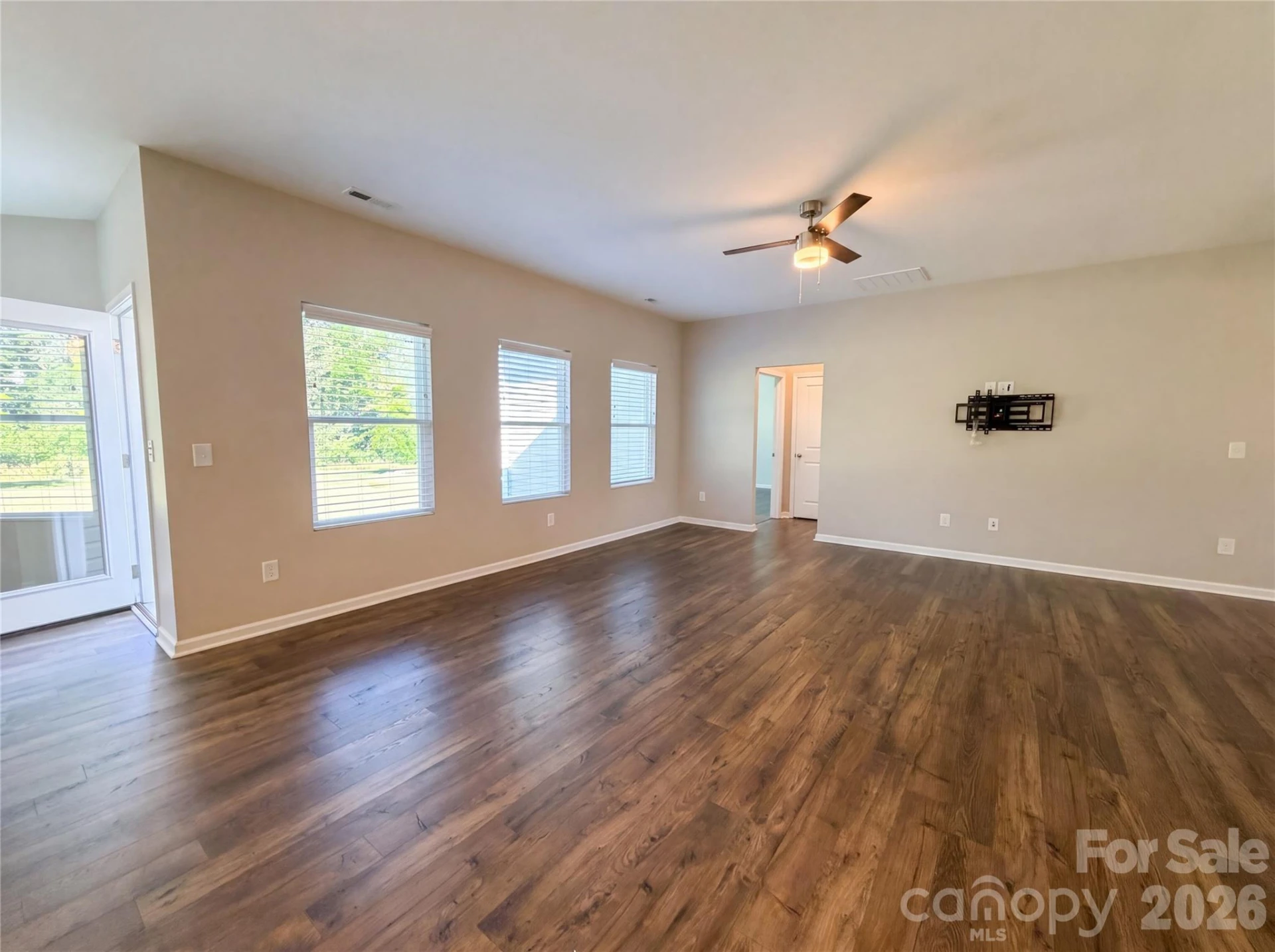 440 Shallowford Drive - Photo 6