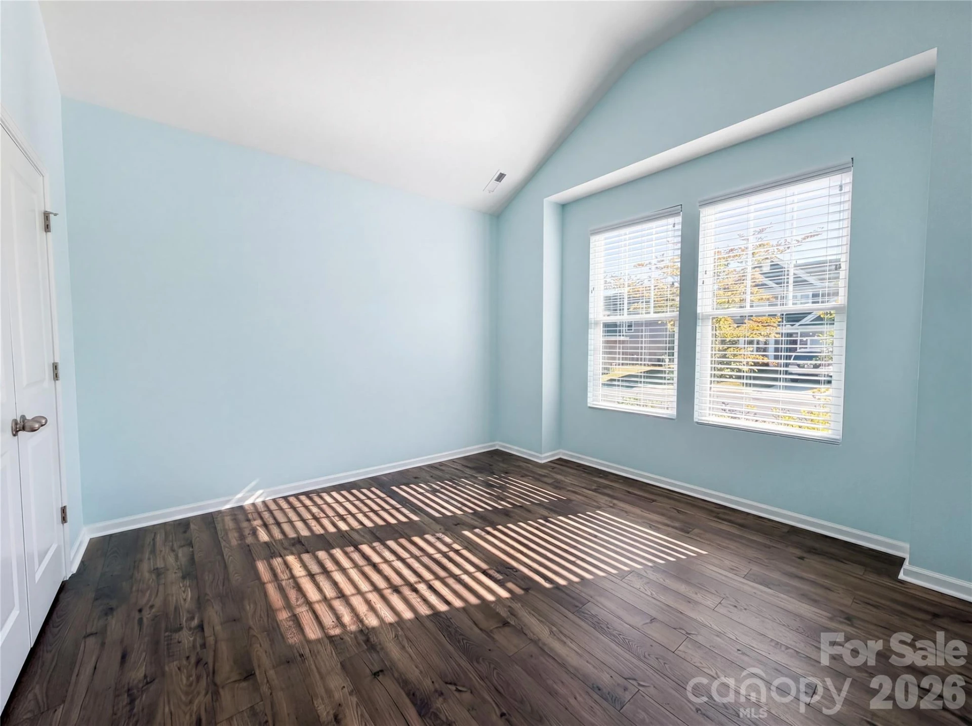 440 Shallowford Drive - Photo 9