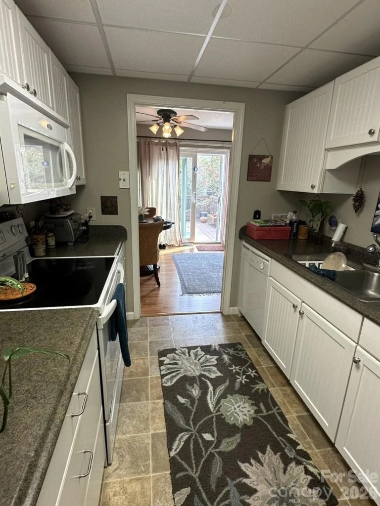 99 Willow Way - Photo 18