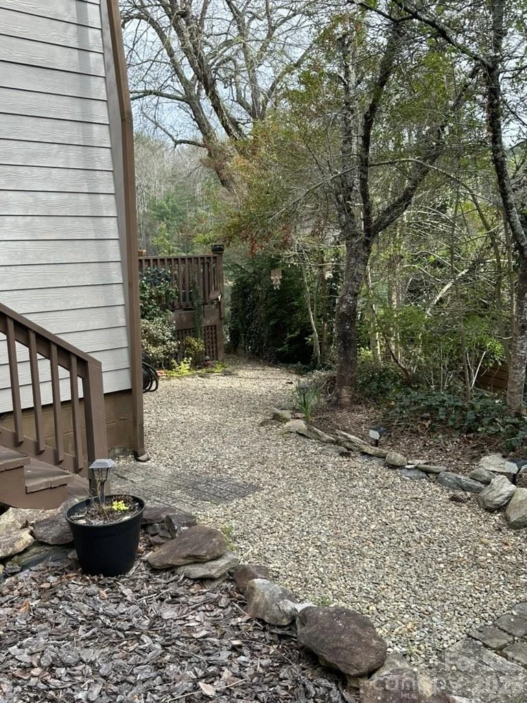 99 Willow Way - Photo 9