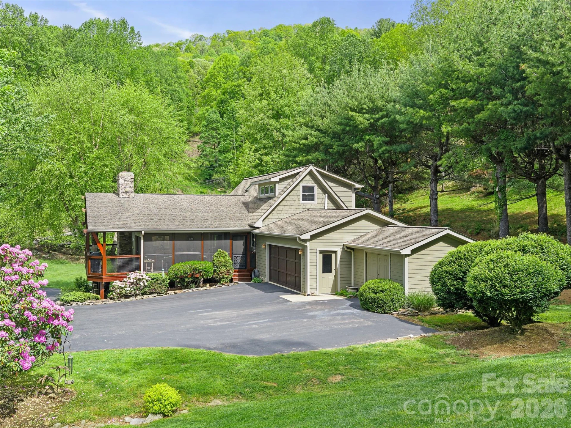 210 Shepard Way - Photo 3